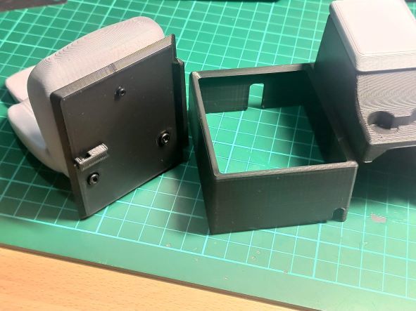 3d Sets Landy Electronics Box Cover Remix - Removable Seats By Sajmonsk 