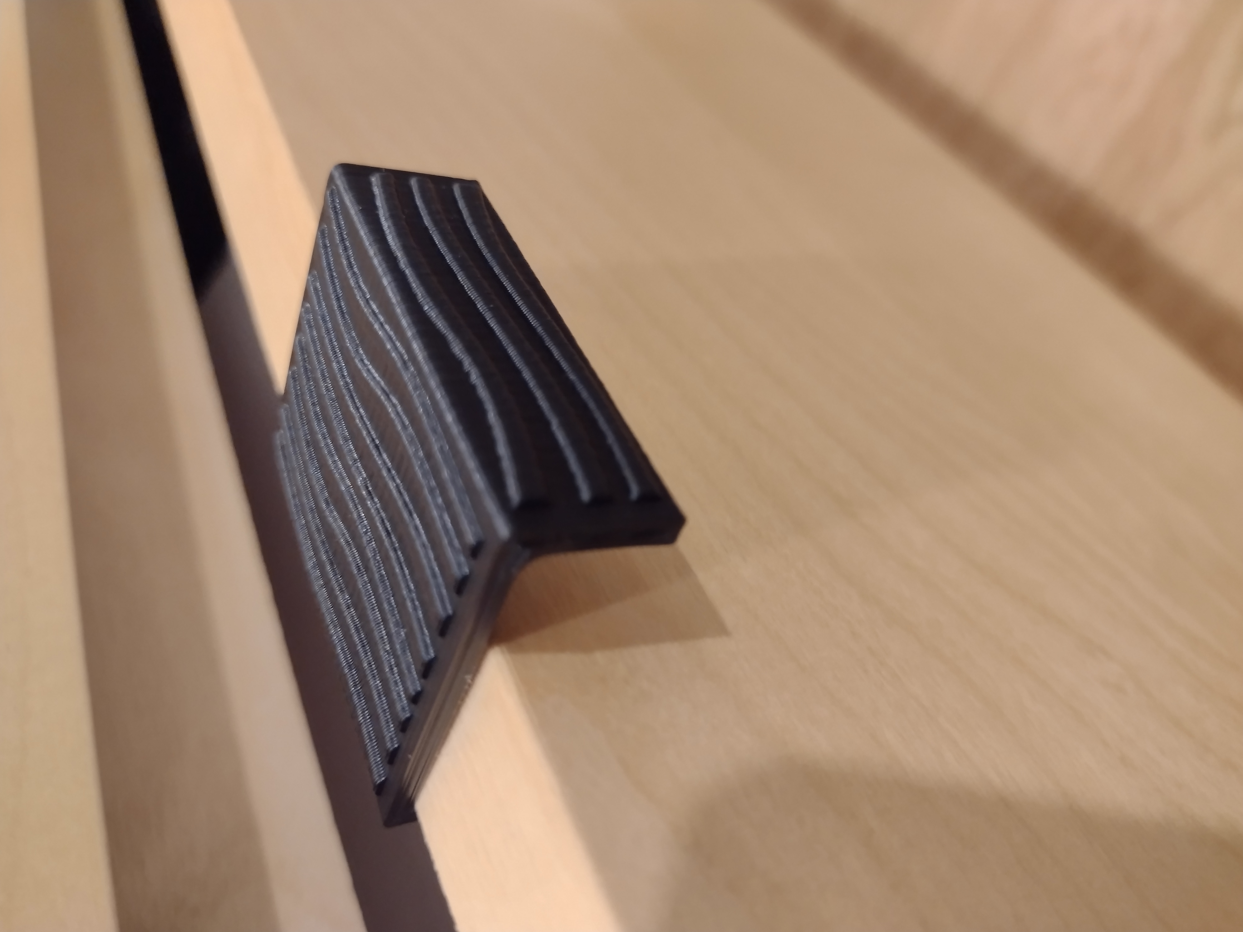 Wave Drawer Pull