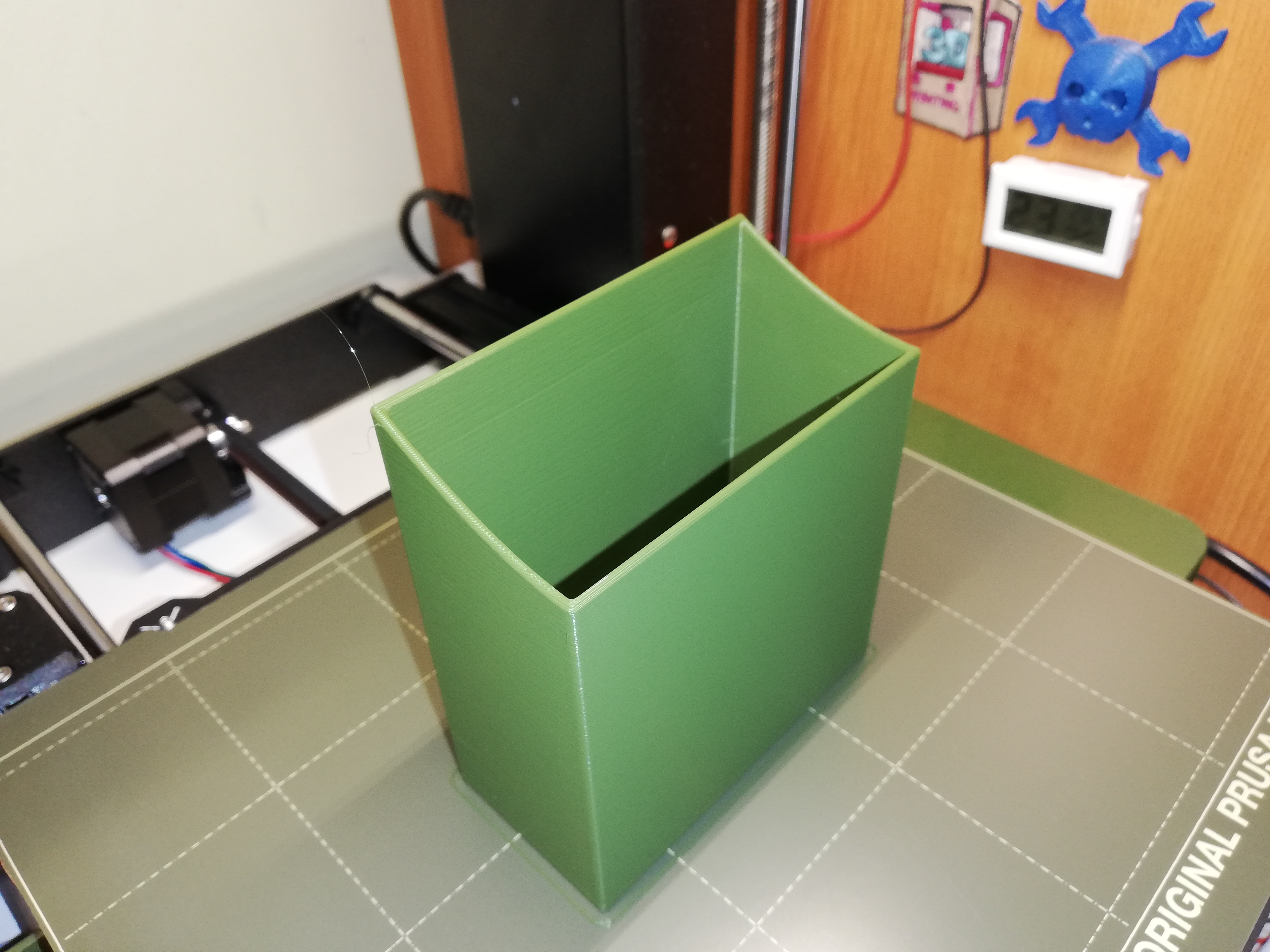 Miniatura 6 do modelo 3D Tray with modular boxes