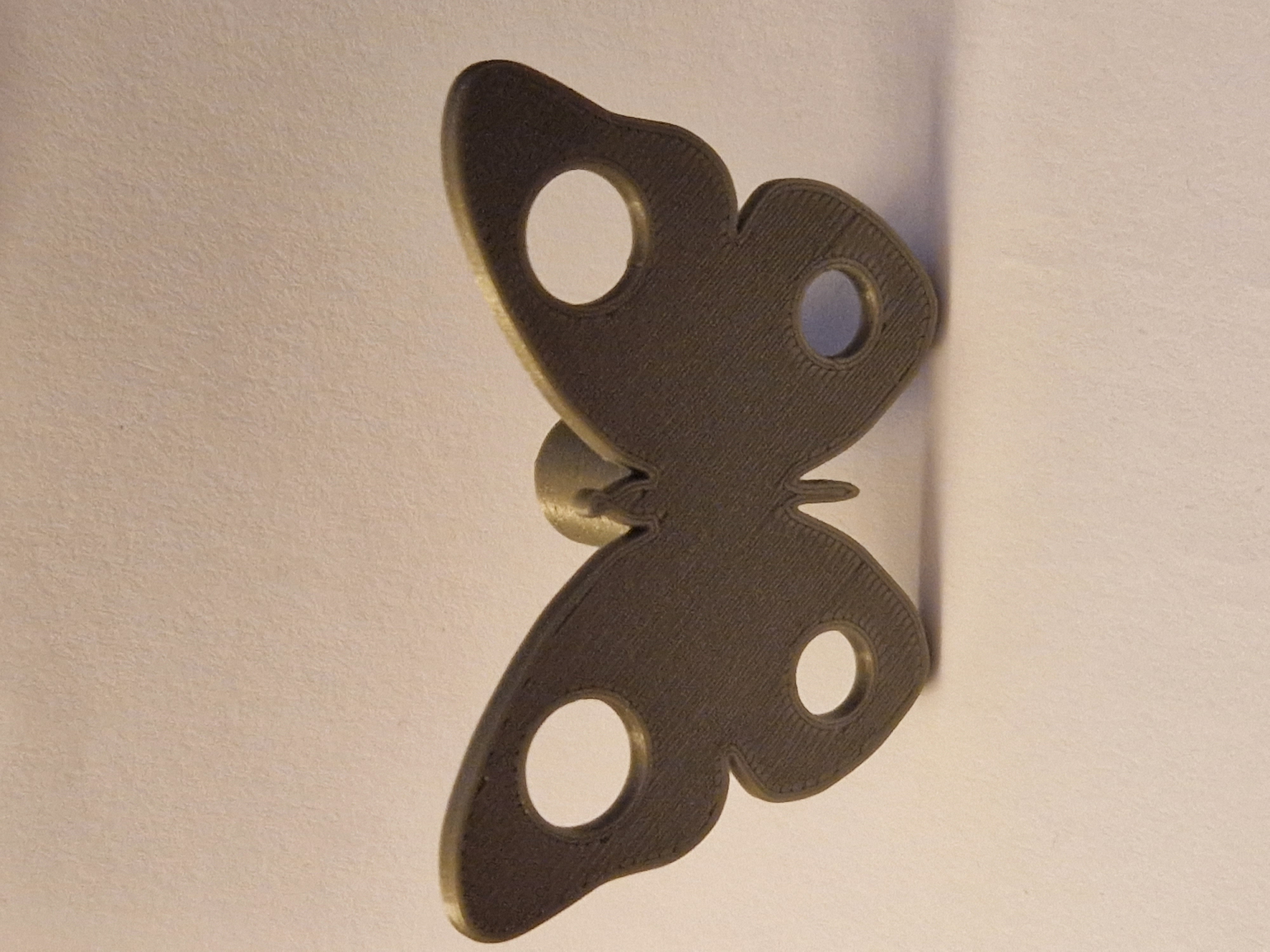 Butterfly drawer knob