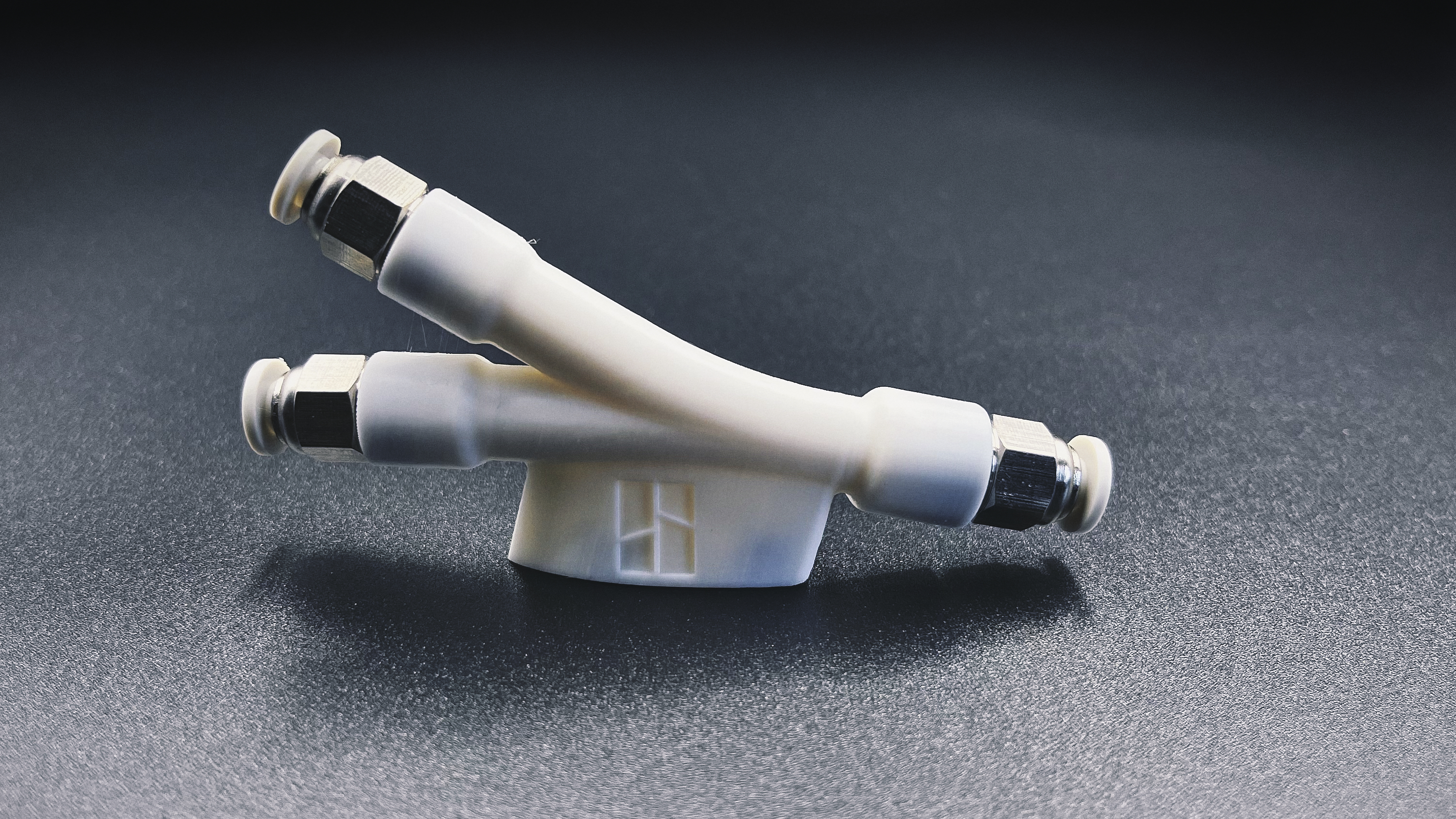 Bambu Lab Y-Splitter with PC4-M10 pneumatic connector and magnets by ...