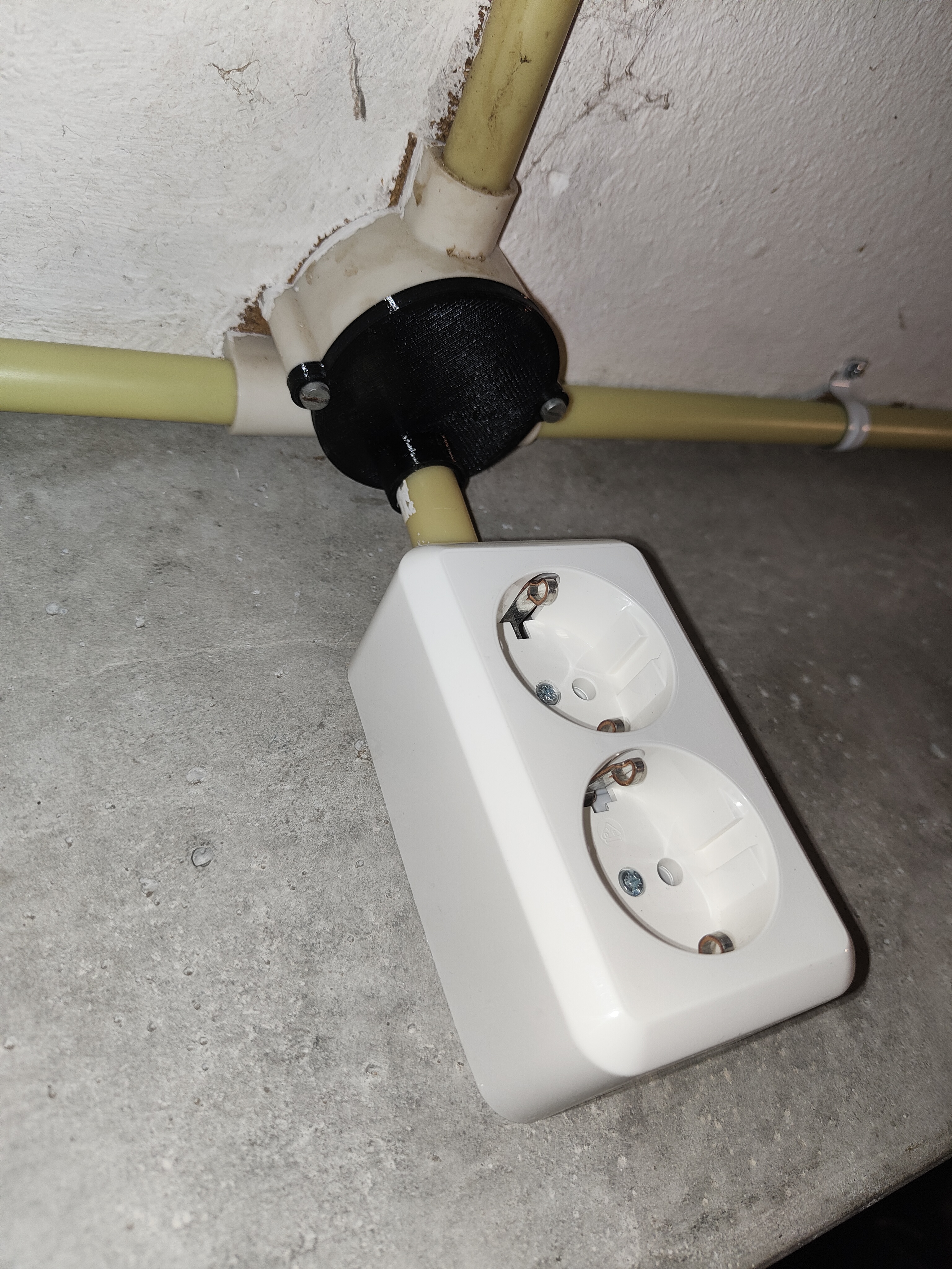 T junction box cover.