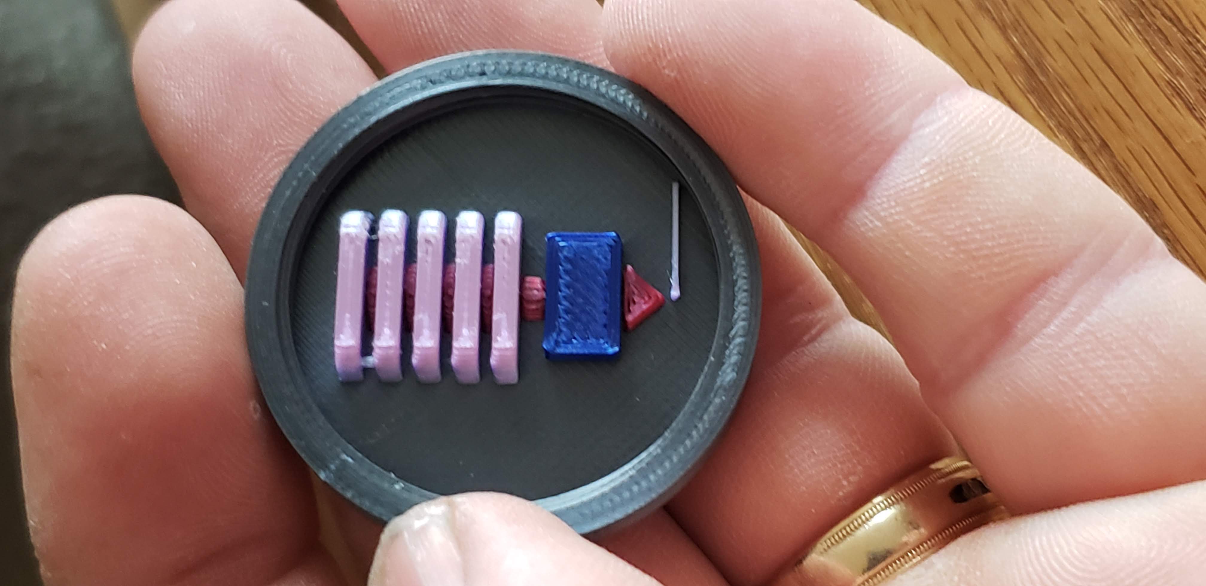 Multicolor, and Single Color, Maker Coin.