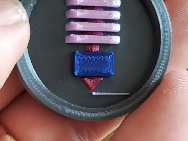 Multicolor, and Single Color, Maker Coin.