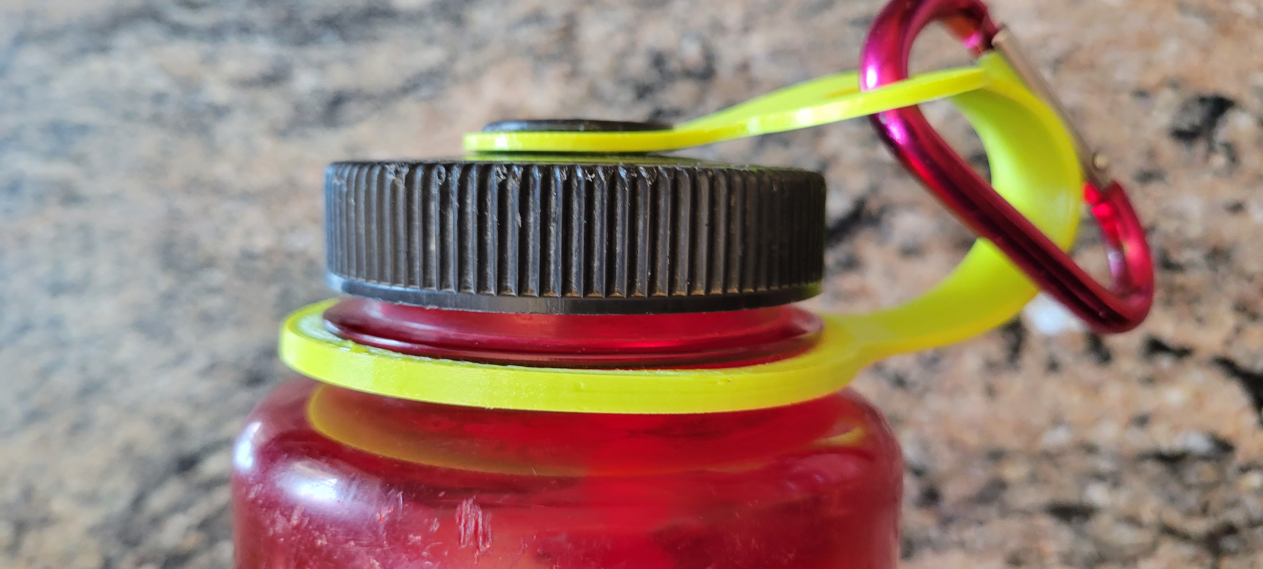 1L Nalgene strap with side loop by yanky79 Download free STL model