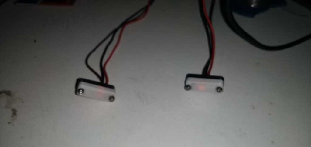 Indicators for RC vehicles (Brake and Direction indicator)