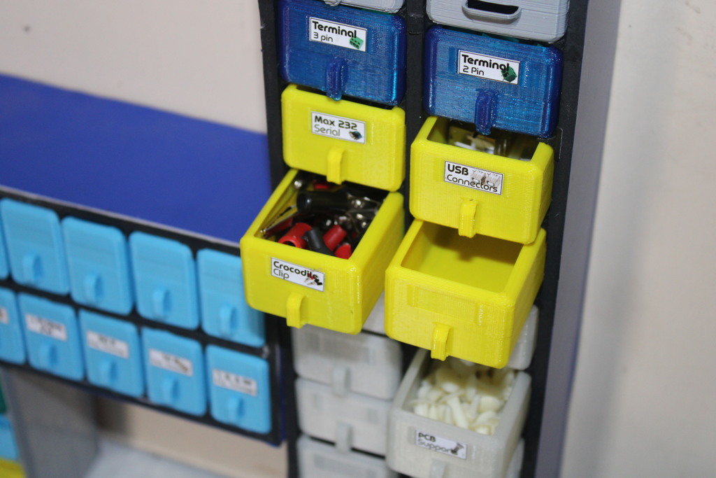 3D printed DIY Component Organizers