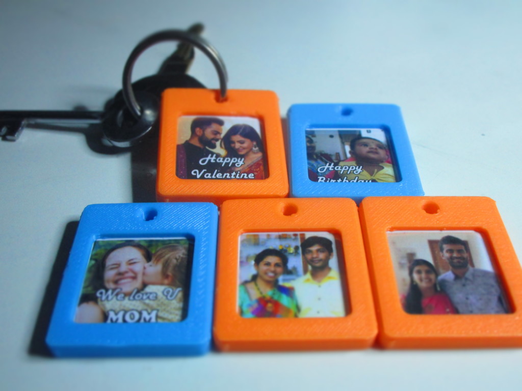Photo frame Key chain by Aakaar Lab Download free STL model