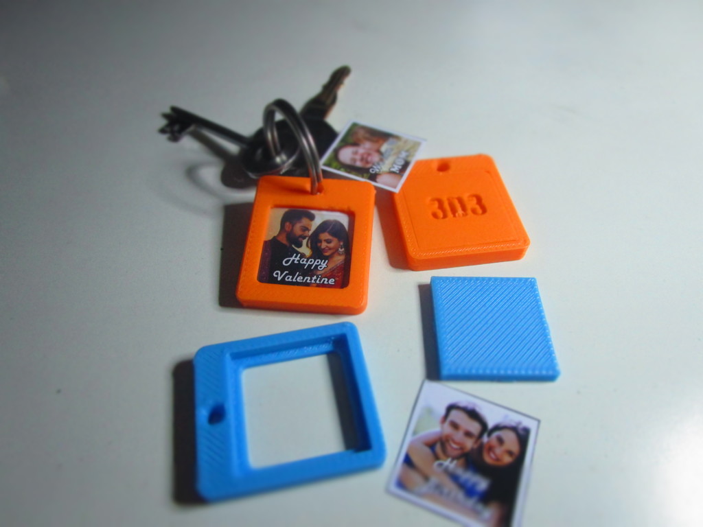 Photo frame Key chain by Aakaar Lab Download free STL model