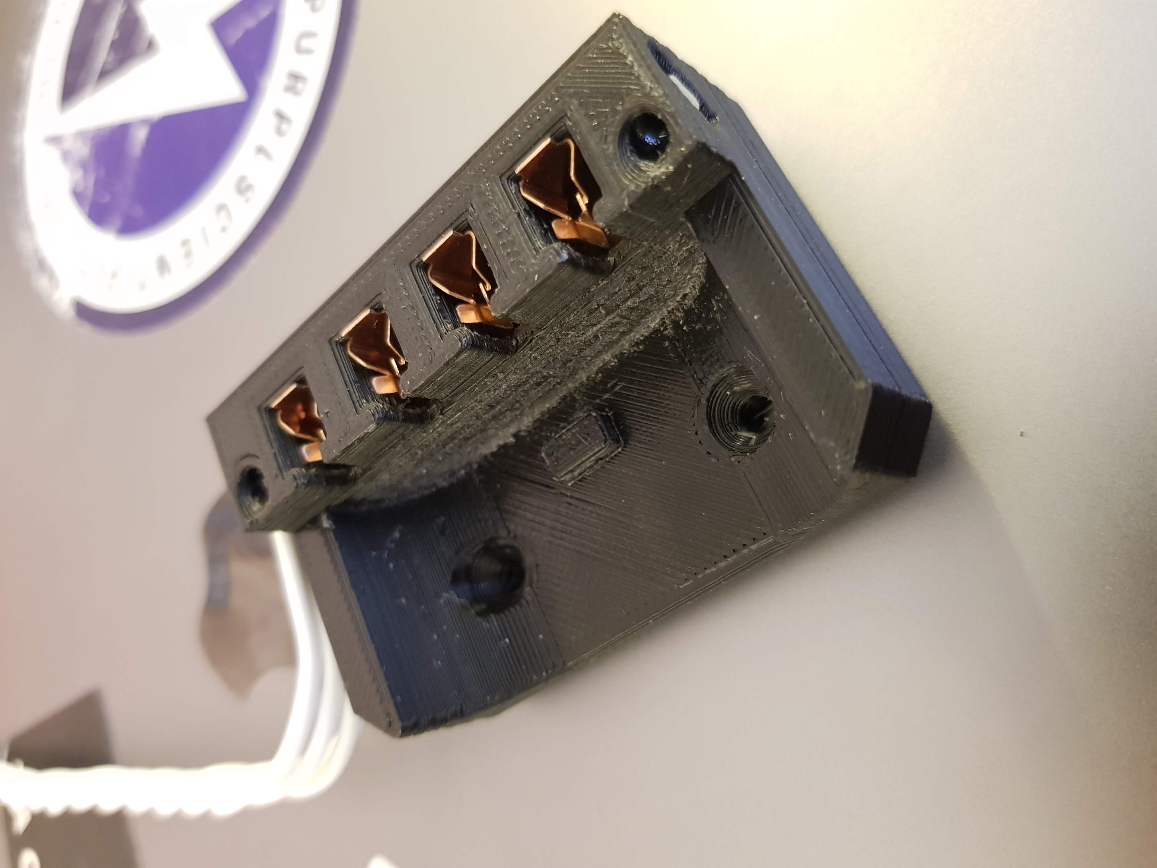 2G11 Connector Housing