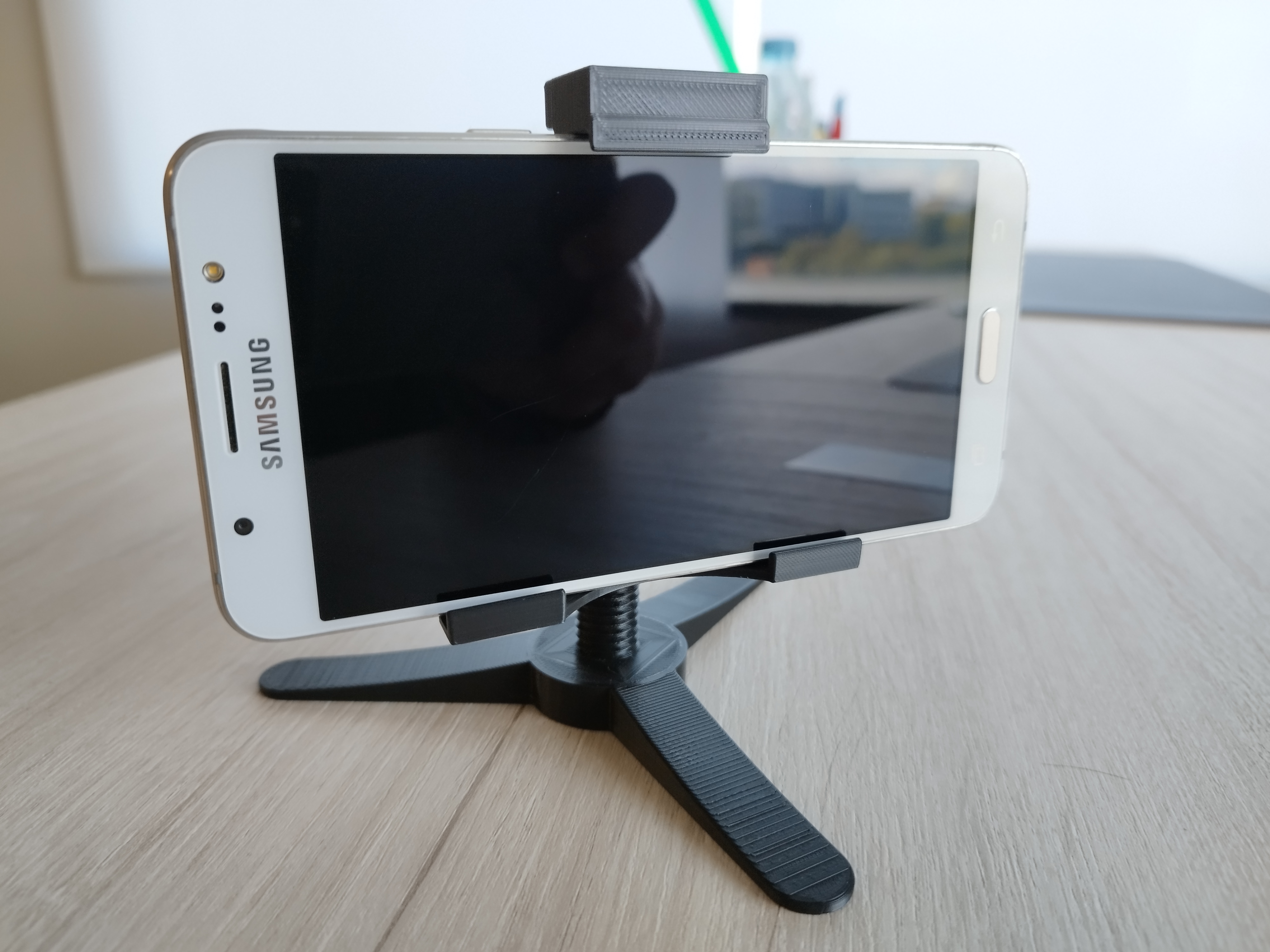 Phone Holder Low