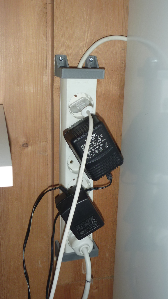 Power strip mounting bracket by MBX Teknik Download free STL model