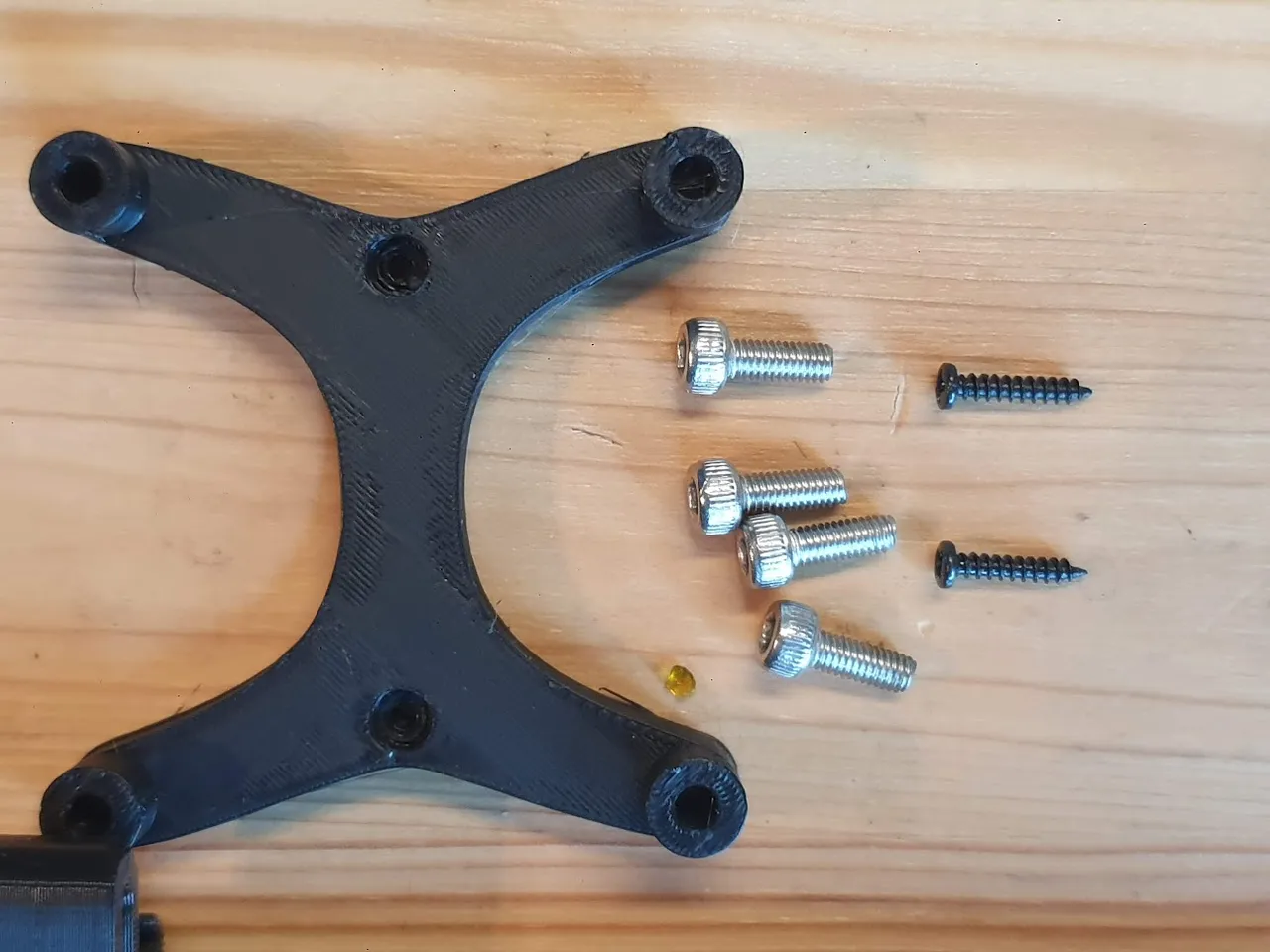 Orange Pi Zero DIN Mount by Steve Hanov | Download free STL model