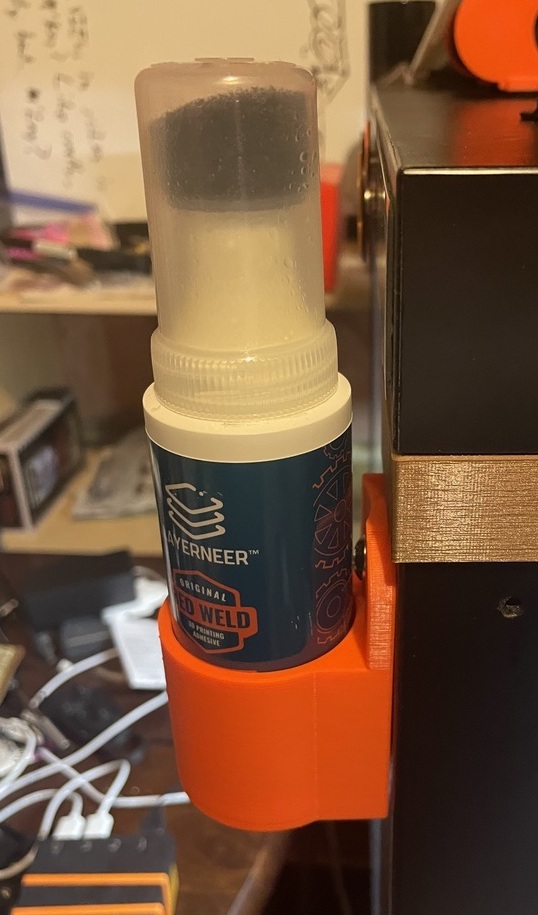 Layerneer bottle holder (upscale of RT3D's Magigoo holder)