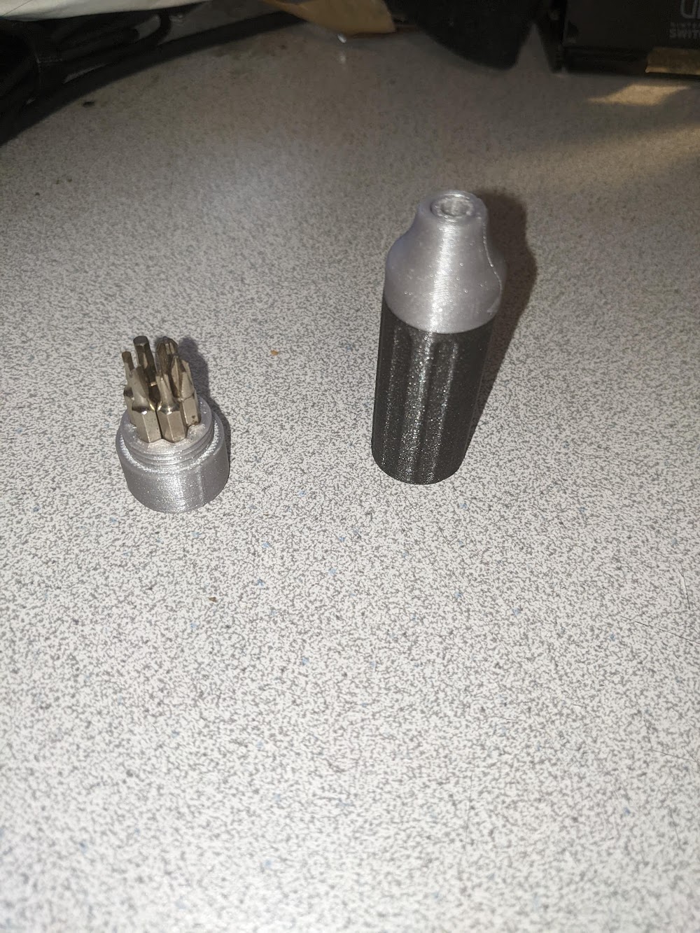 Reversible Ratching Screwdriver Remix (magnet base) 3D model thumbnail