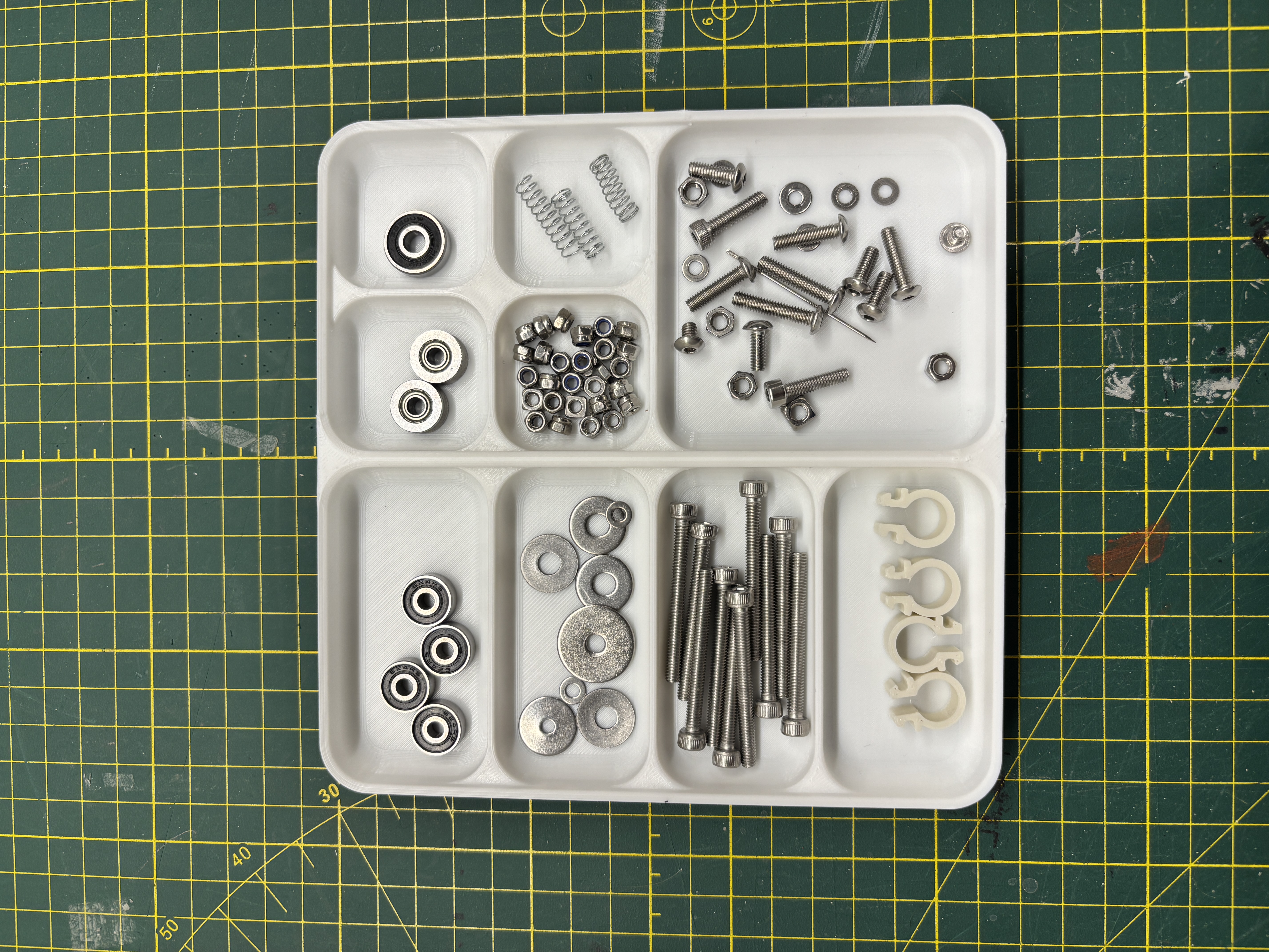 Miniatura 5 do modelo 3D MakerStacks Stackable Parts Tray