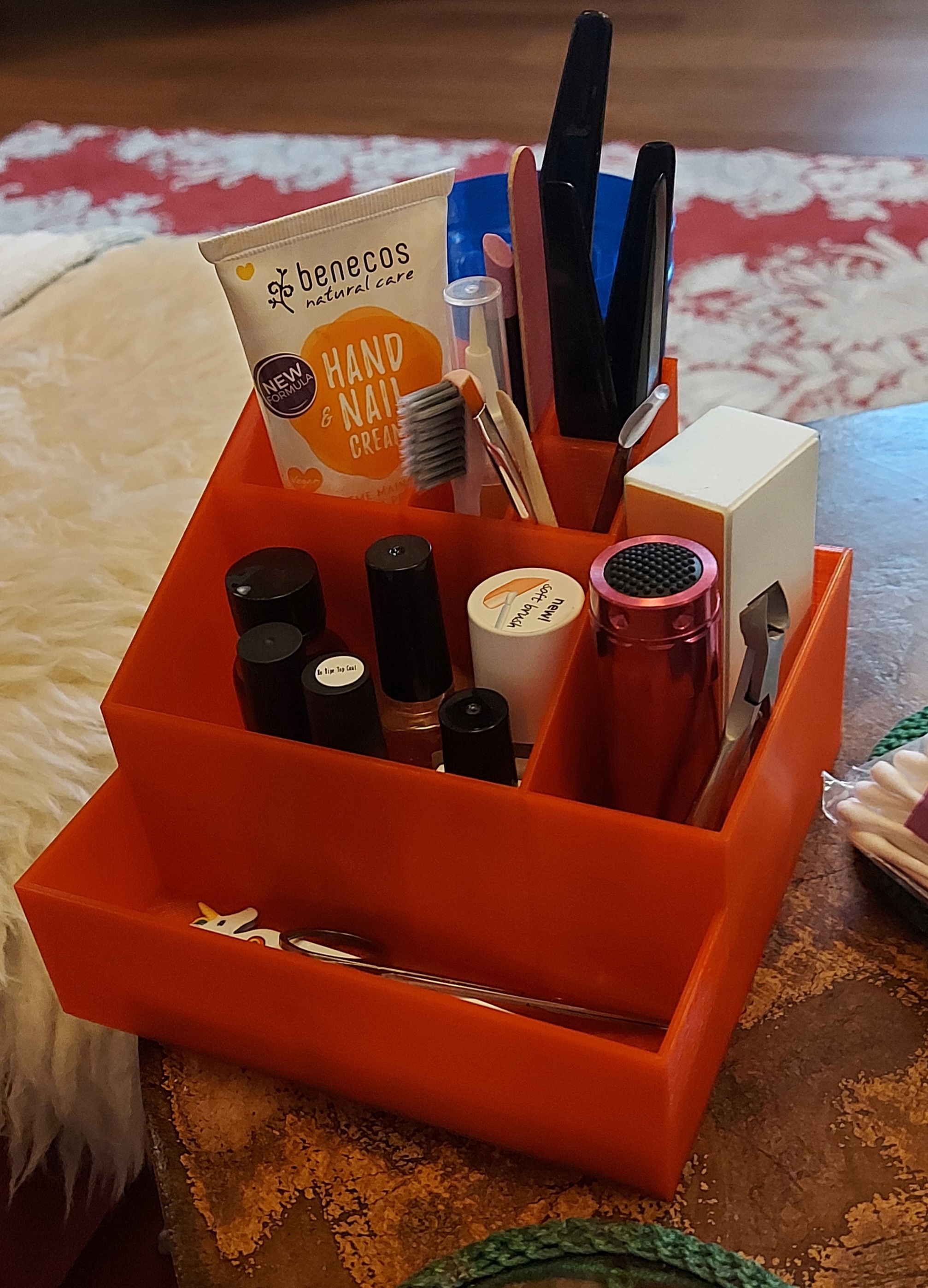 Make-up organizer