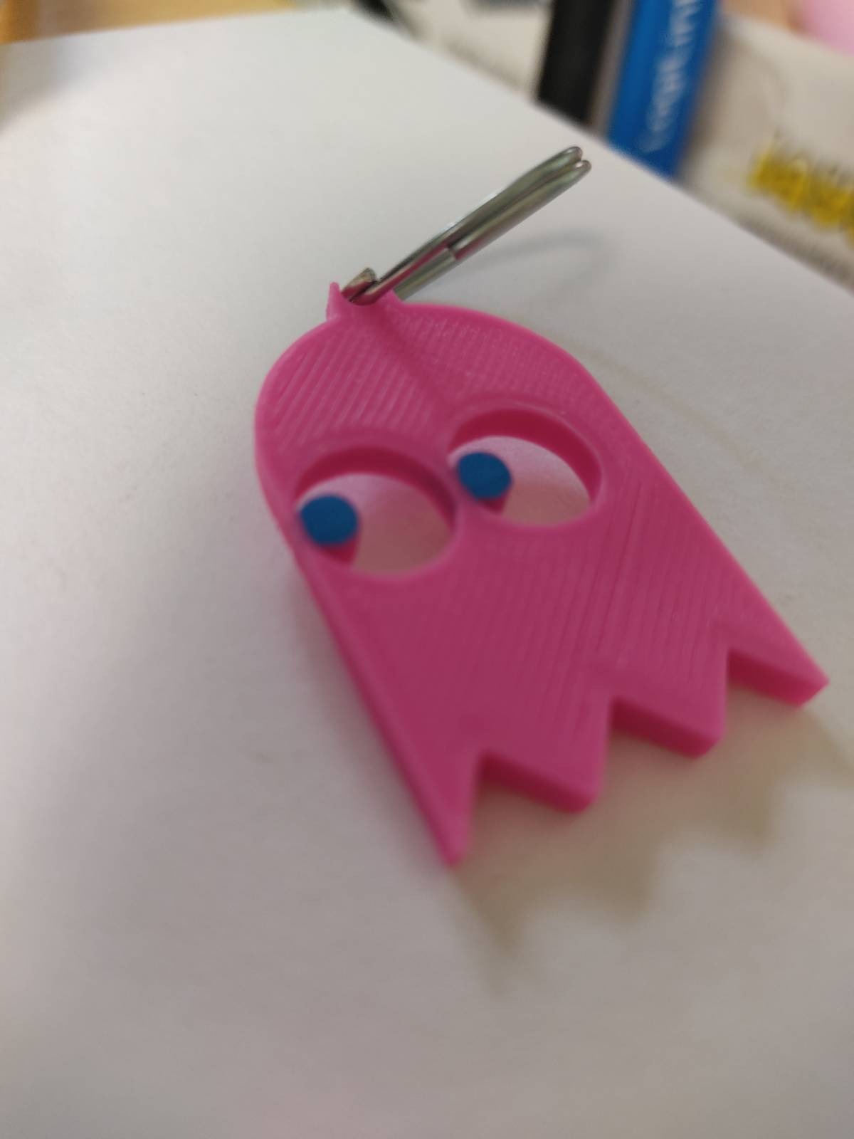 Miniatura 3 do modelo 3D PacMan Ghost Keychain