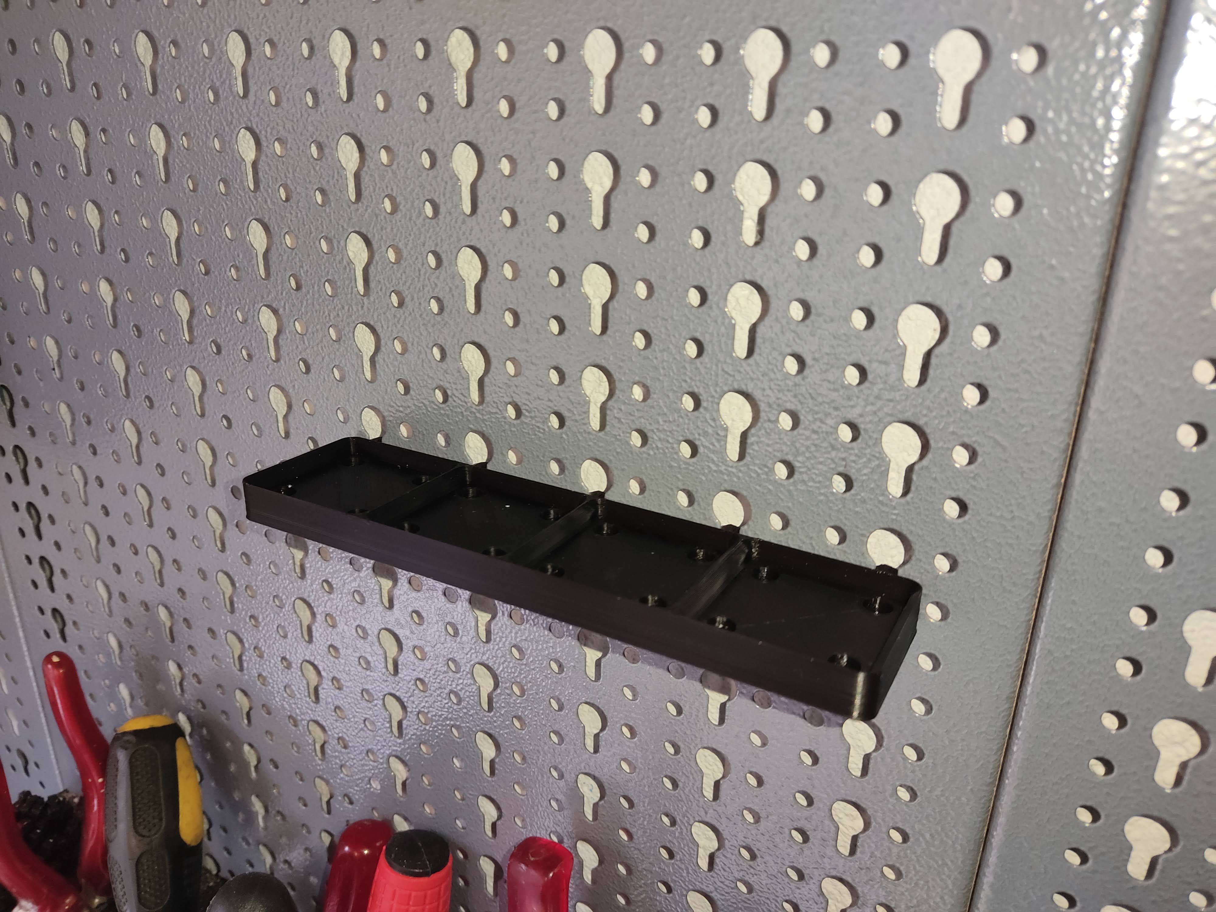 Gridfinity 4x1 baseplate for Küpper board