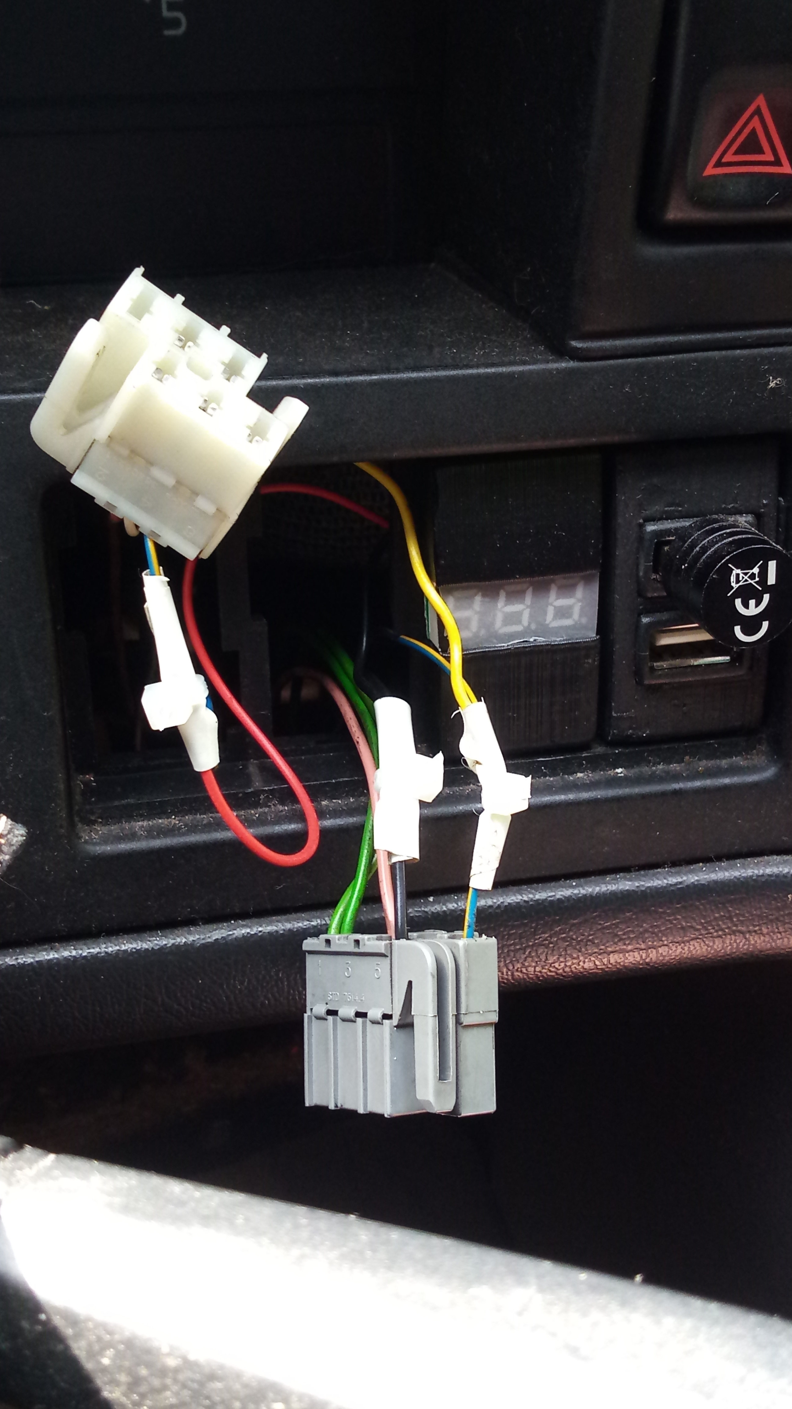 Volvo 850 switch cover replacements