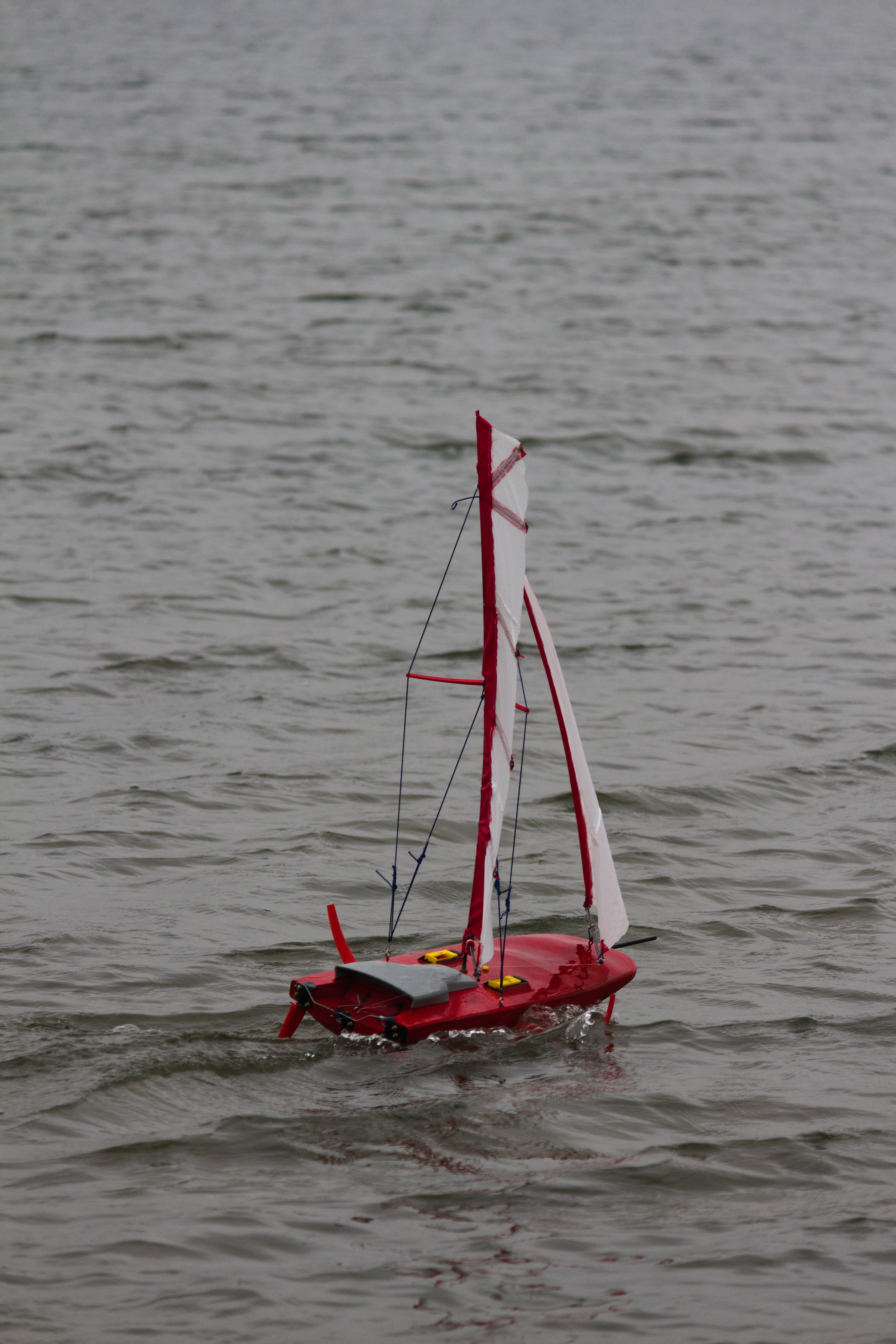 rc imoca foiling sailboat — miniatura 6