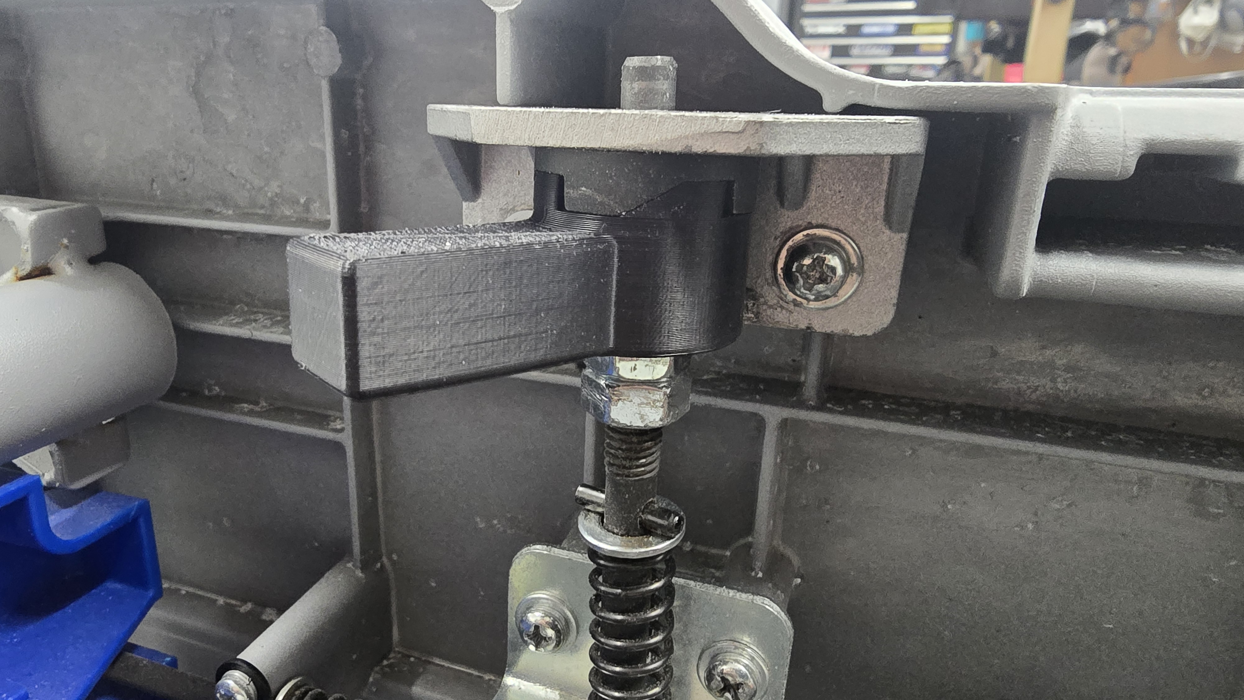 Kobalt Table Saw Fence Lock Mechanism