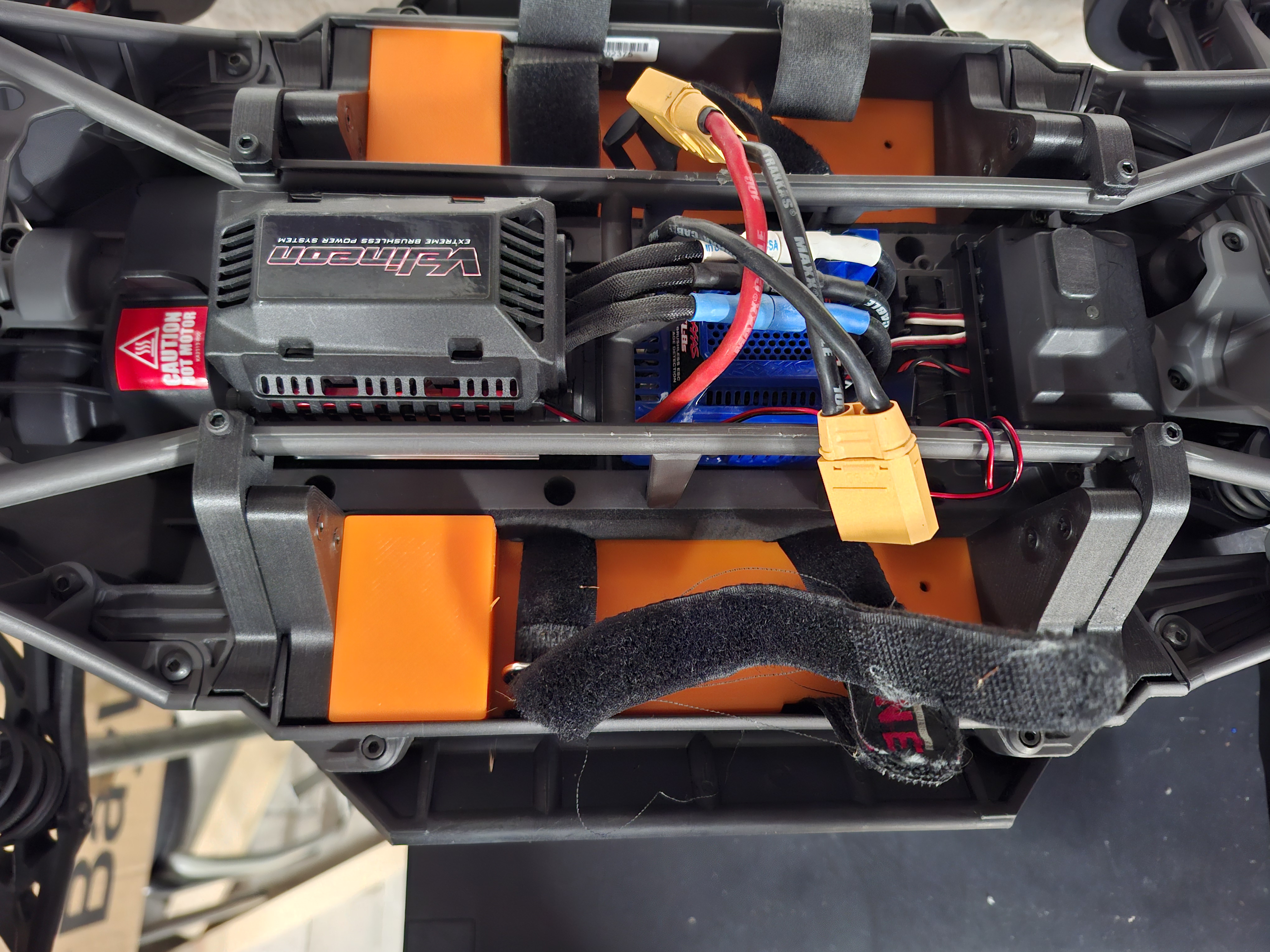 Xmaxx Battery Holder with Straps