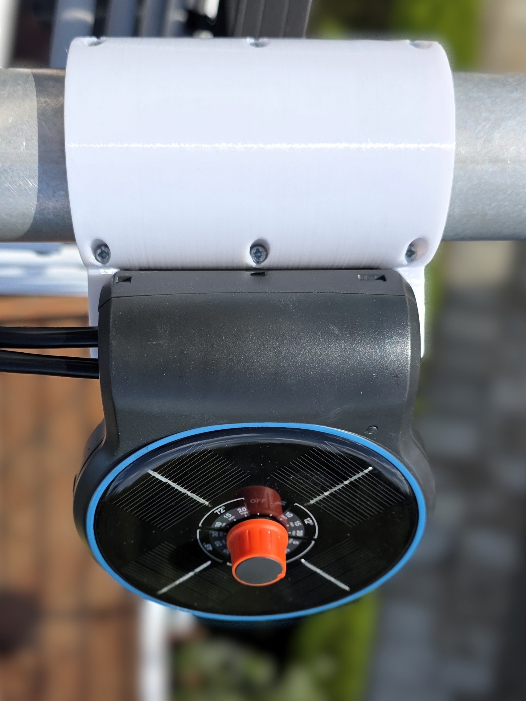 Gardena Aquabloom-compatible Mount for 50/42 mm Railing Tubes | Gardena Aquabloom kompatibler Halter für 50/42mm Geländerrohre