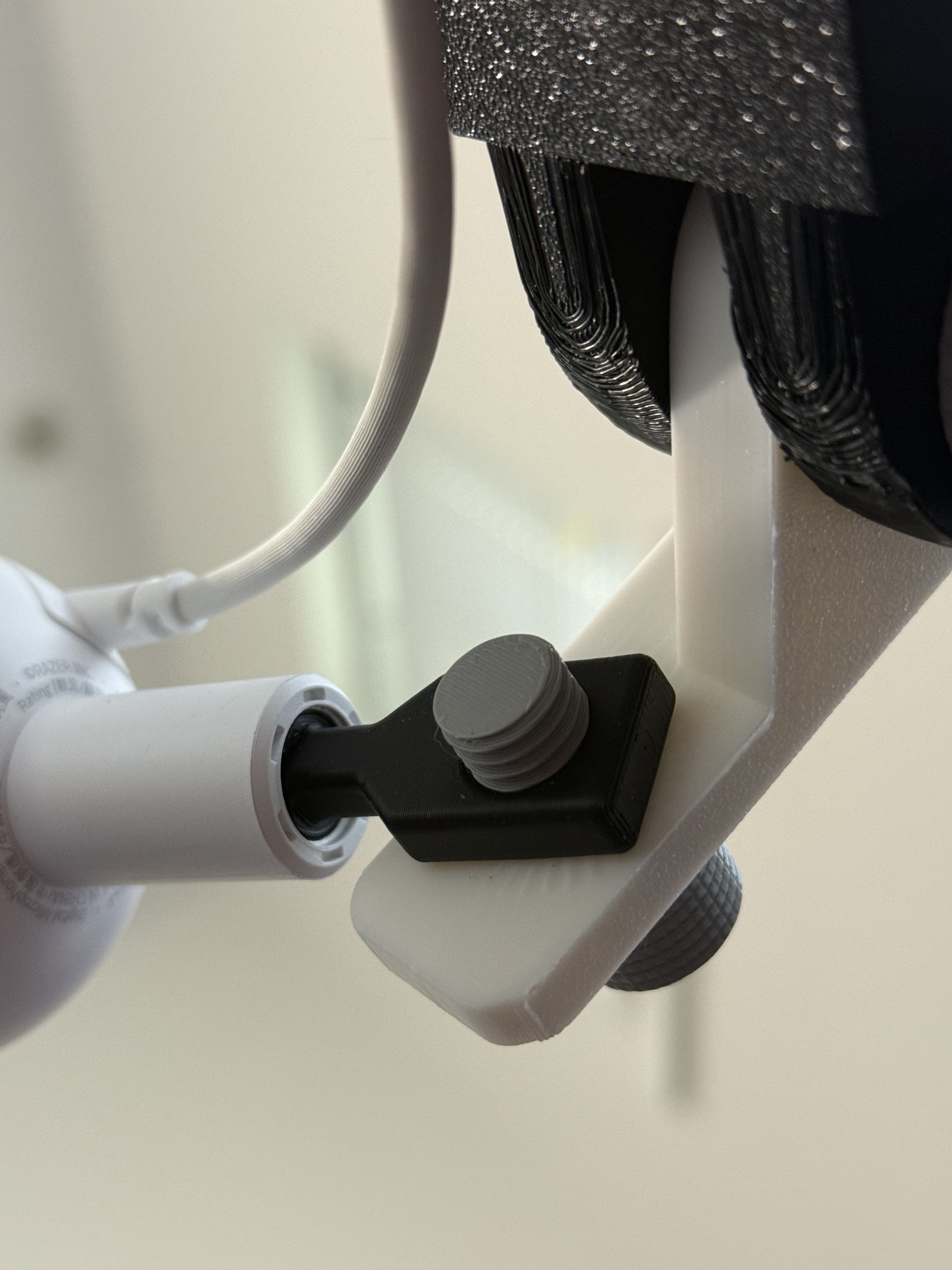 Seiren Mini Mic Mount Compatible with Flexible Arms