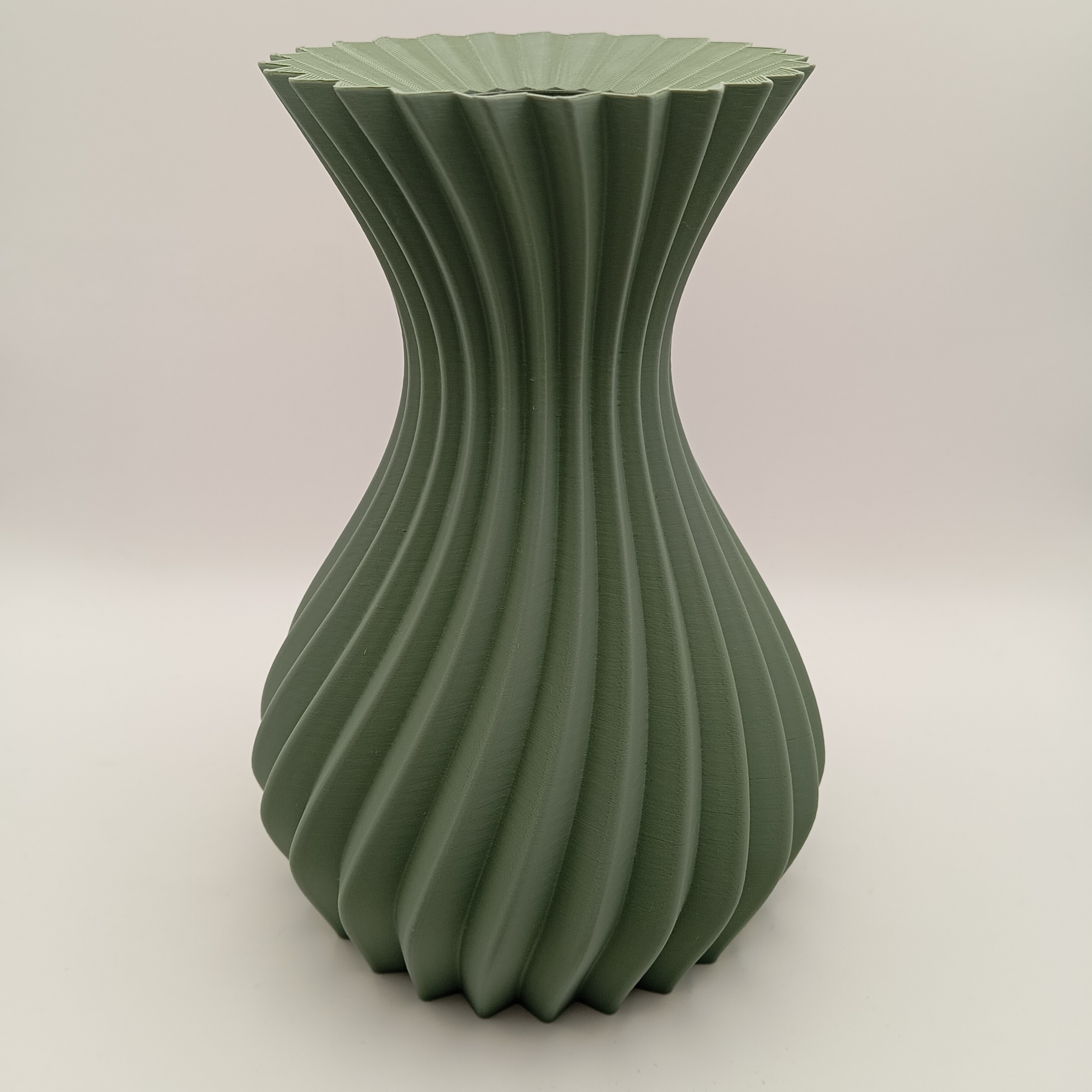 Vertigo Vase — thumbnail 3