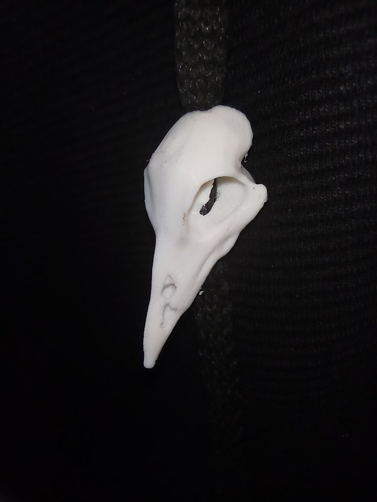 yennefer's raven skull bead