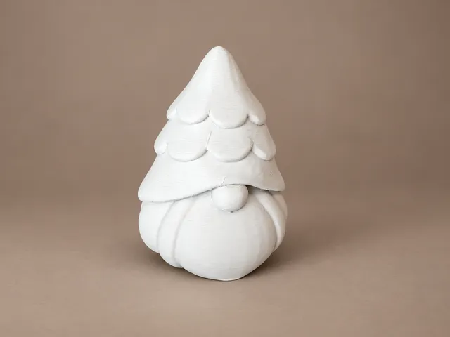 Scalloped Hat Gnome – Decorative Figurine
