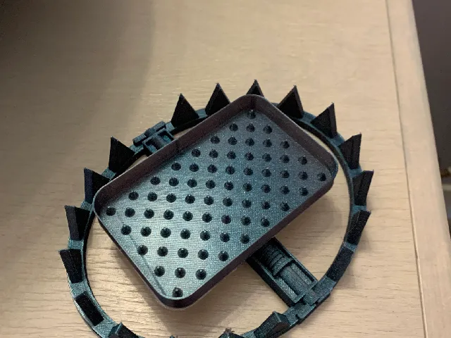 Spike Tray for Bear Trap Soap Dish