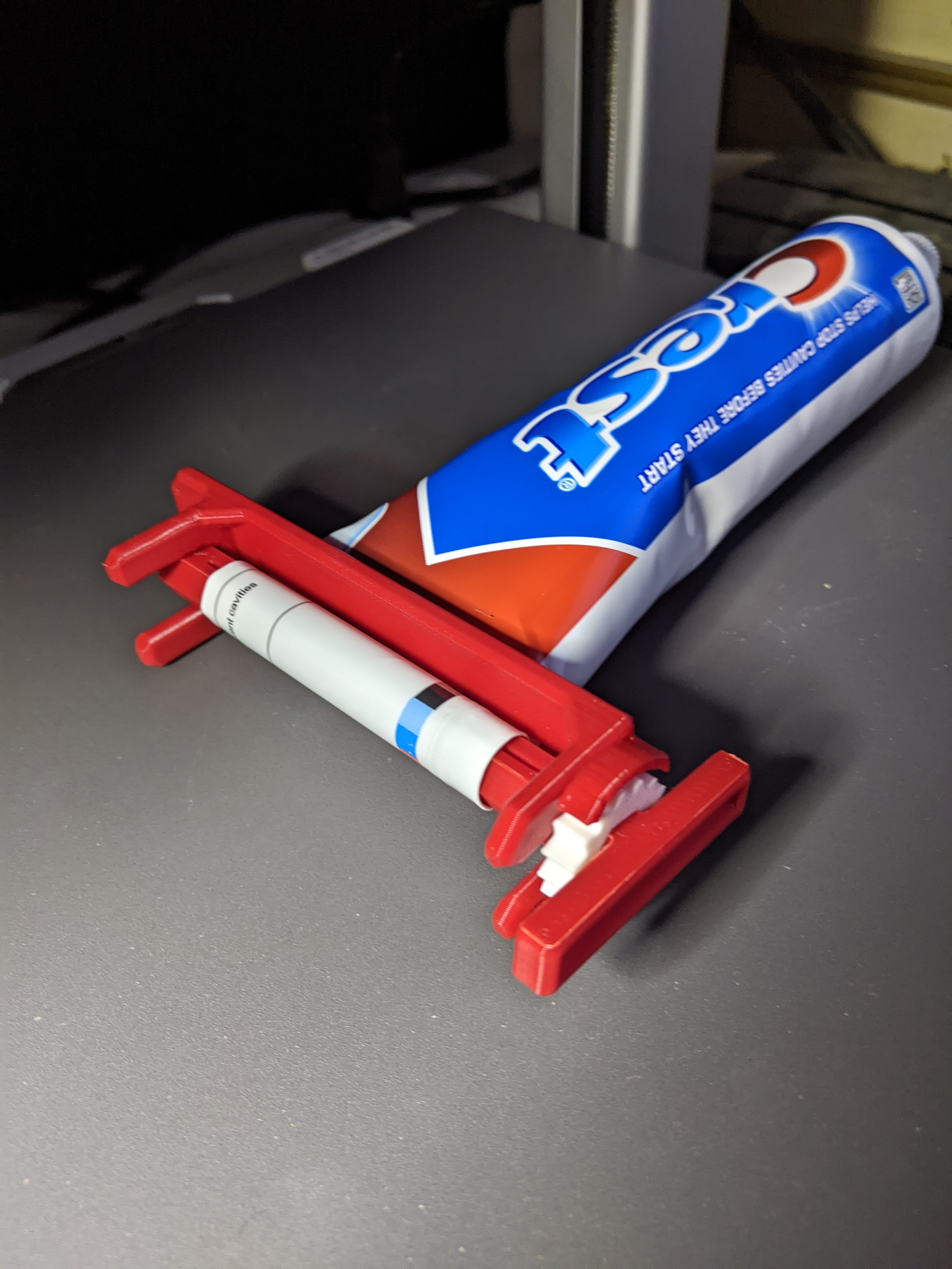 toothpaste squeezer simplified