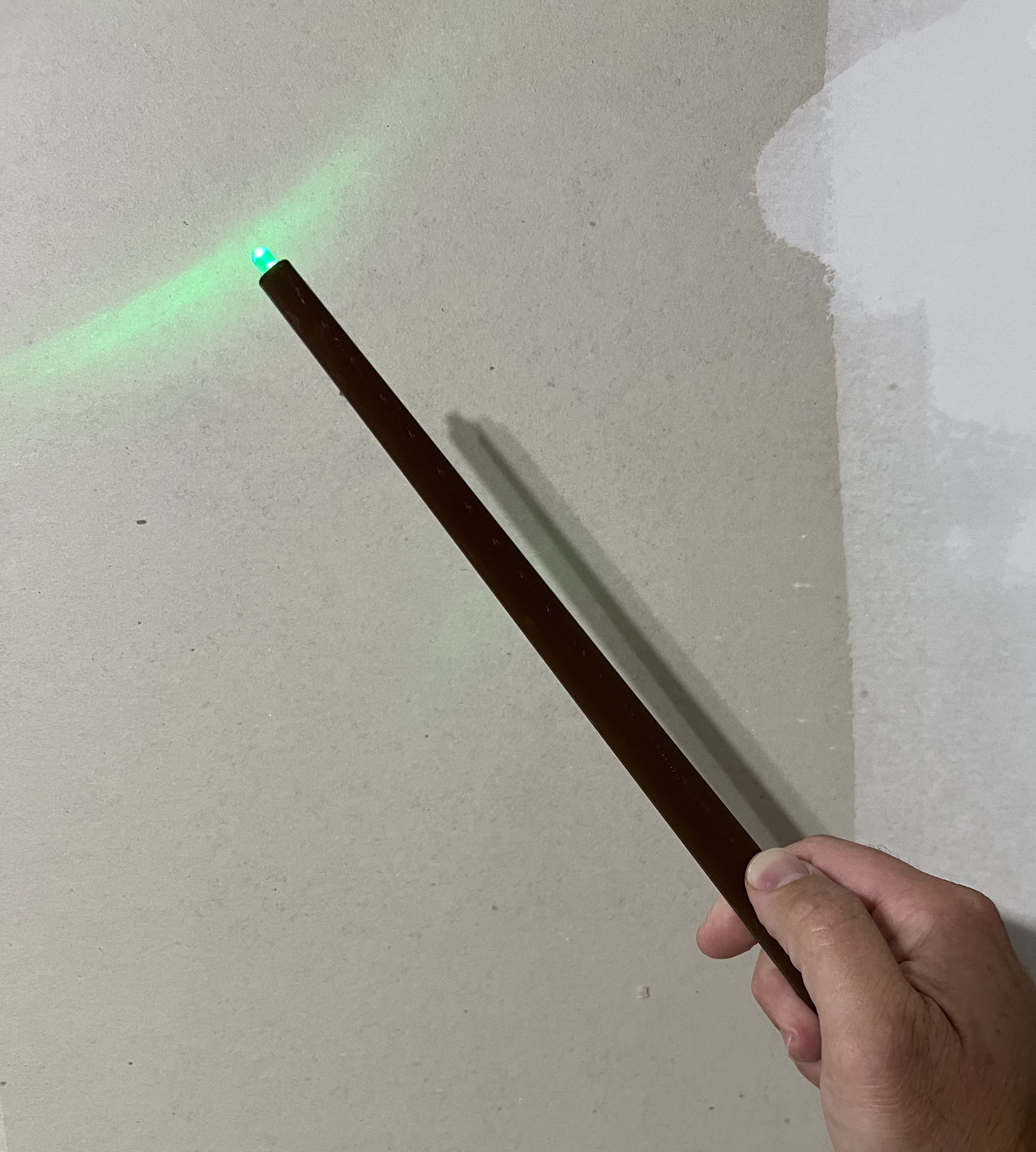 Light-Up LED Wand for Wizards and Witches - Clicky, Simple Print and Assembly