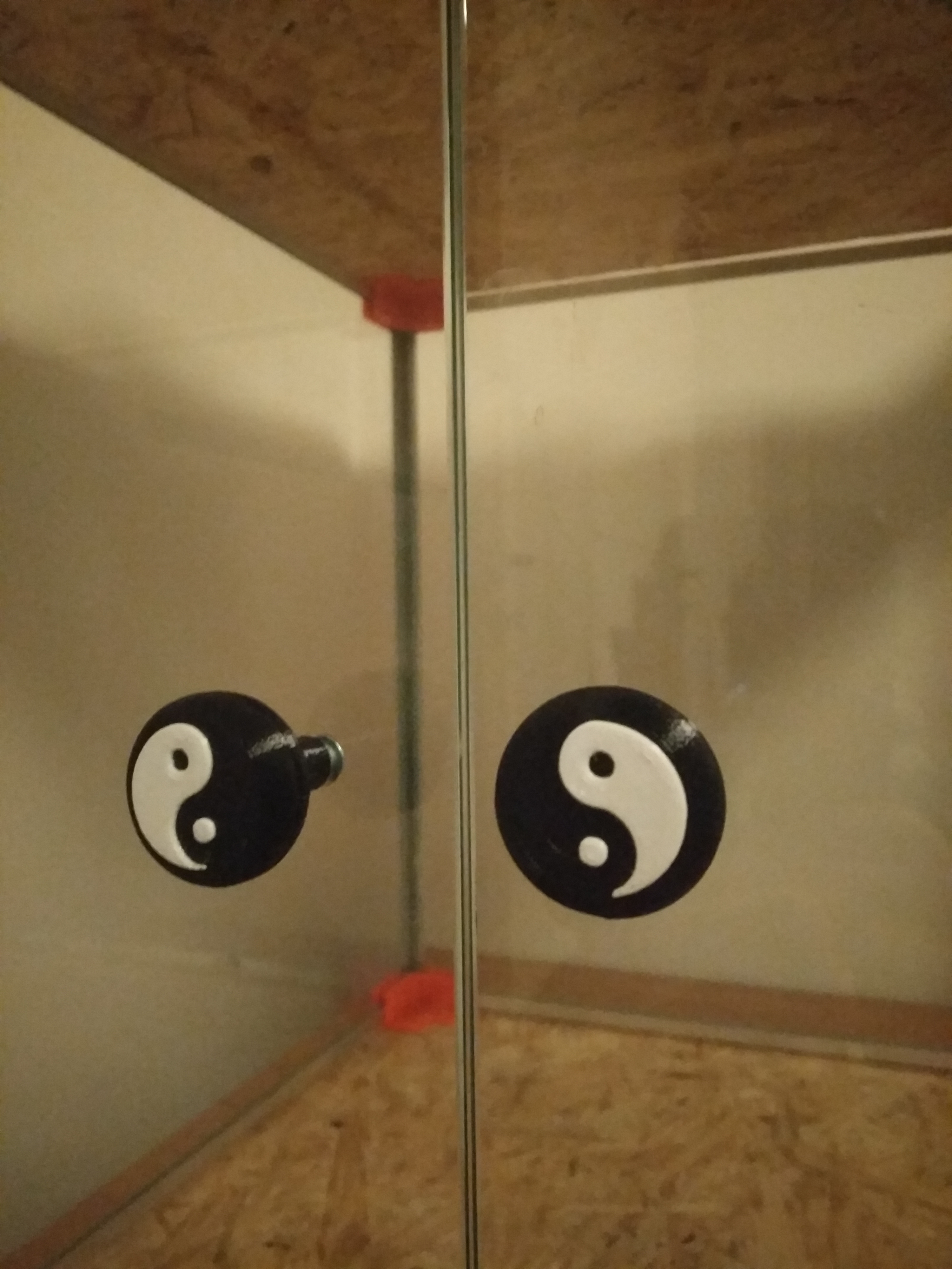 Yin-Yang cabinet knob