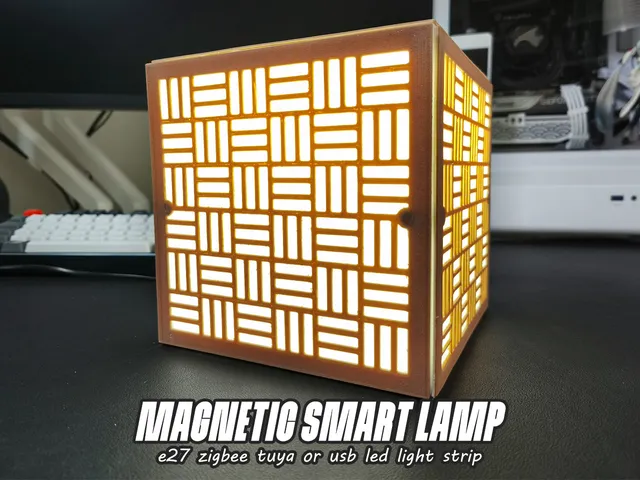 Smart Cube Lamp With Swappable Magnetic Plates