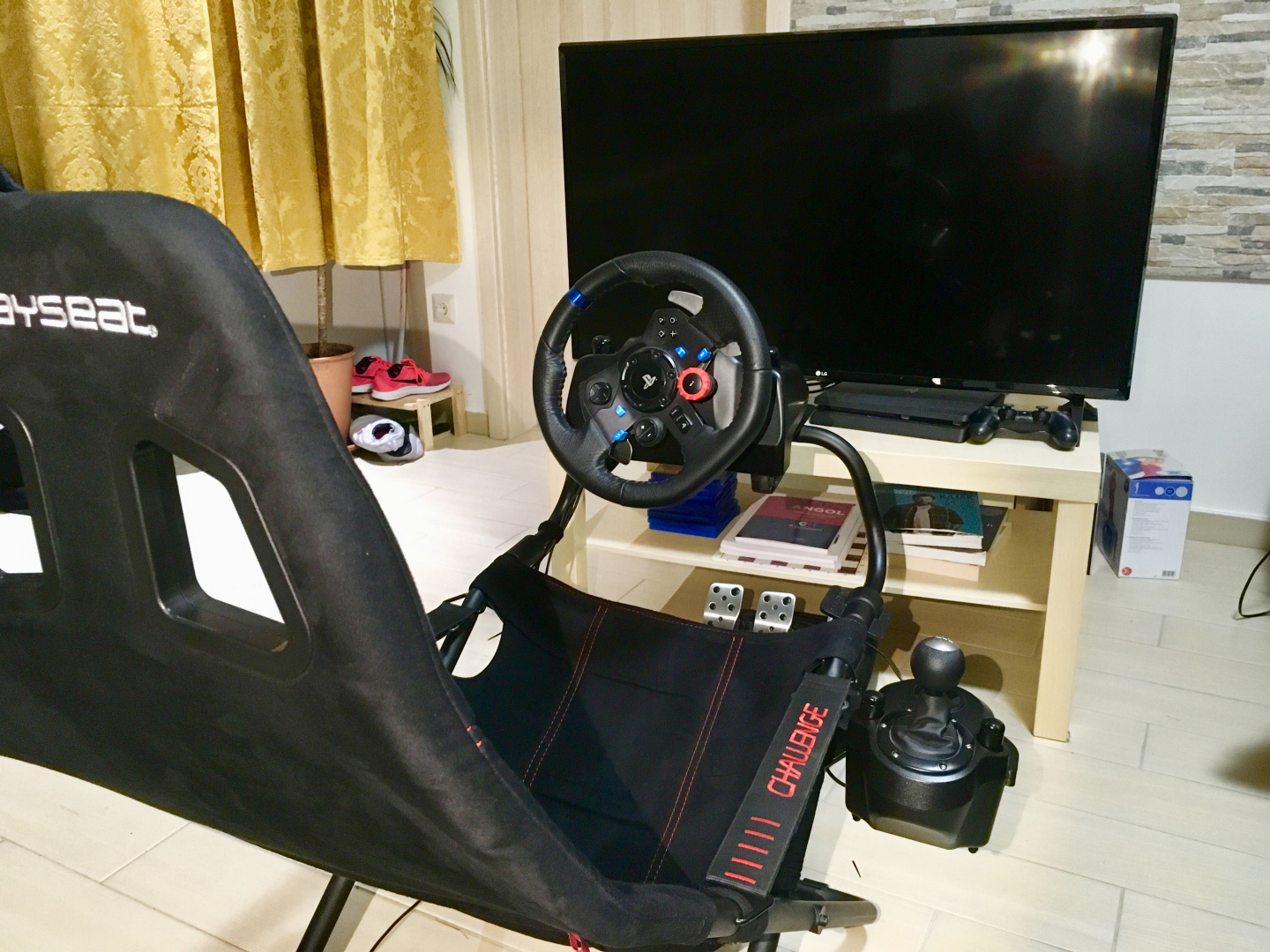 Logitech Driving force H shifter Console to mount to Playseat Challenge.