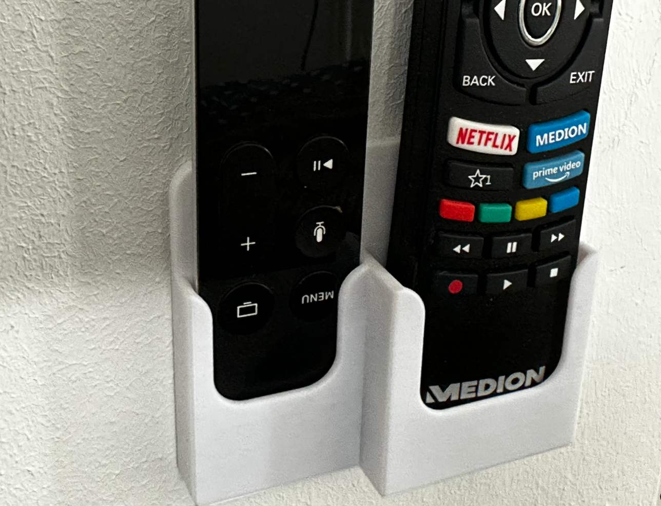 Remote Holder for Apple TV and Medion Remote by dkoehl | Download free ...