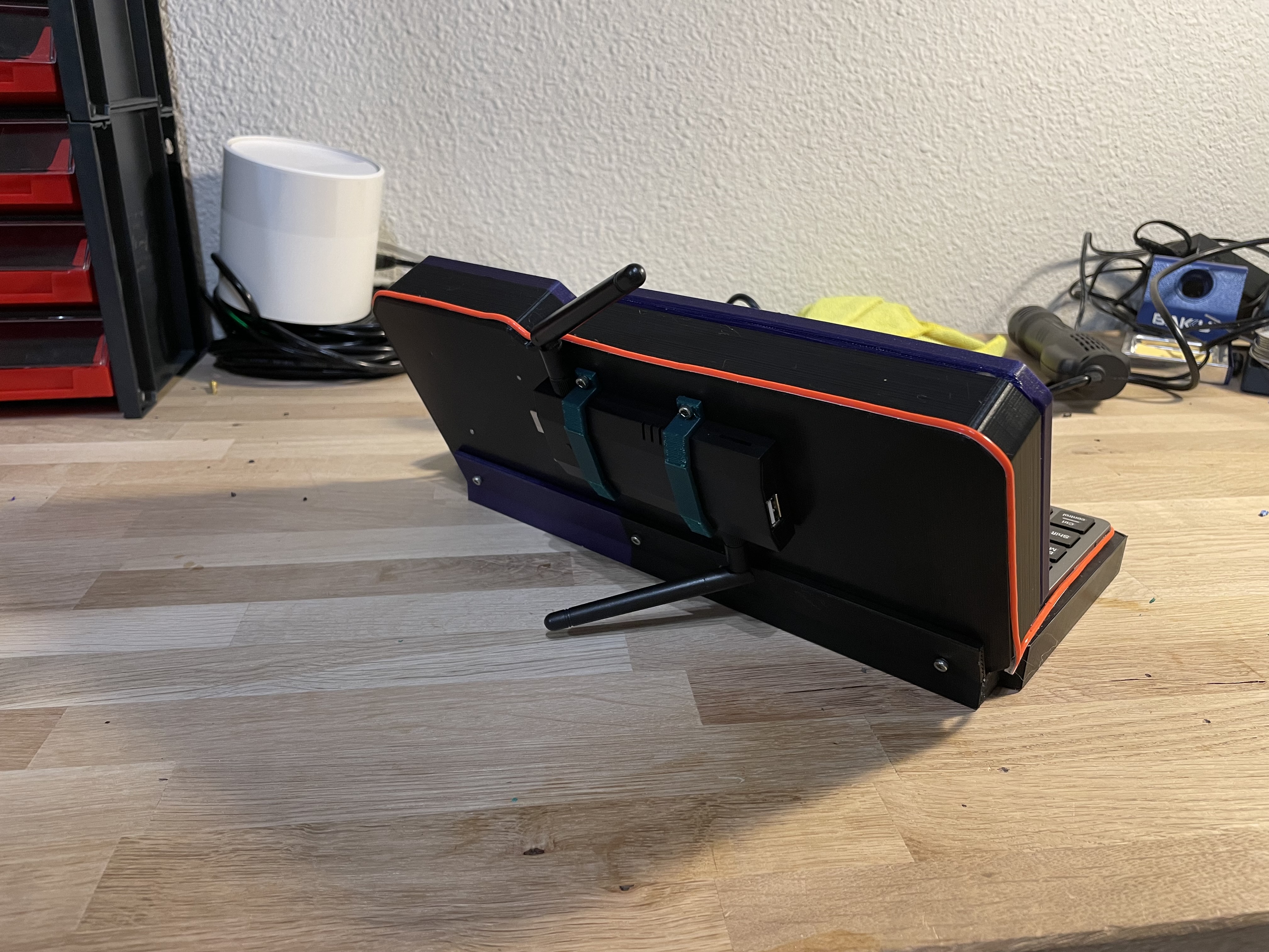 Miniatura 4 do modelo 3D Raspberry pi 4 CyberDeck