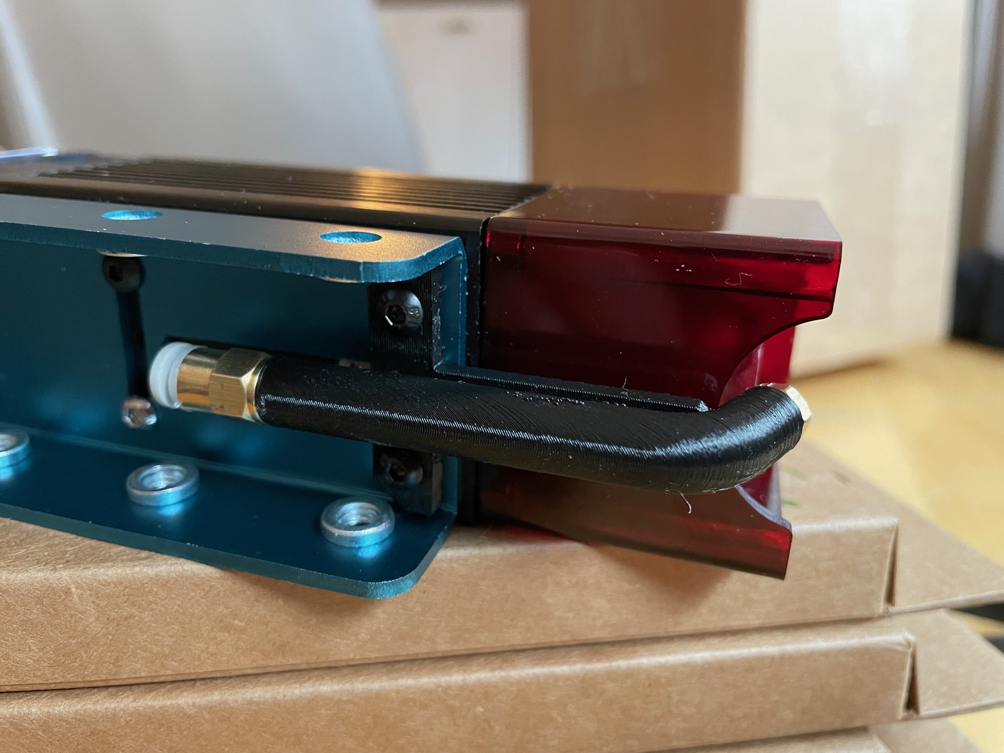 Comgrow Comgow Z1 10W Air Assist