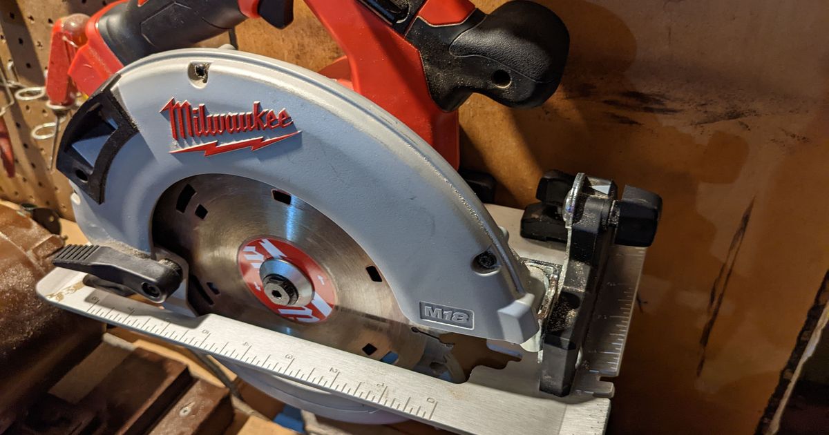 Milwaukee M18 7 1/4" Circular Saw Mount by Fantastic Plastic Person