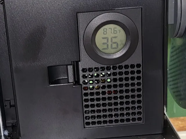 Flashforge AD5M / AD5X Vent Cover – Temperature & Humidity Sensor Mount (Enclosure Mod)