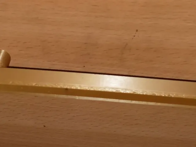Hexagonal shape handle