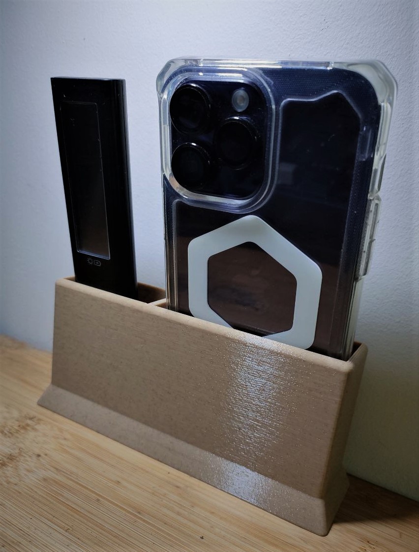 Remote control + handphone stand by Qrd Download free STL model