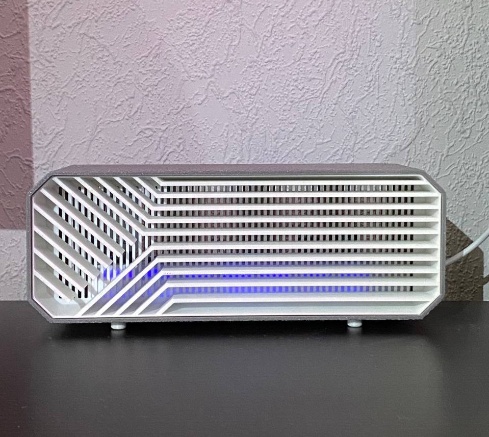 Fractal Torrent Style USB Hub Box – Desktop Cable Organizer