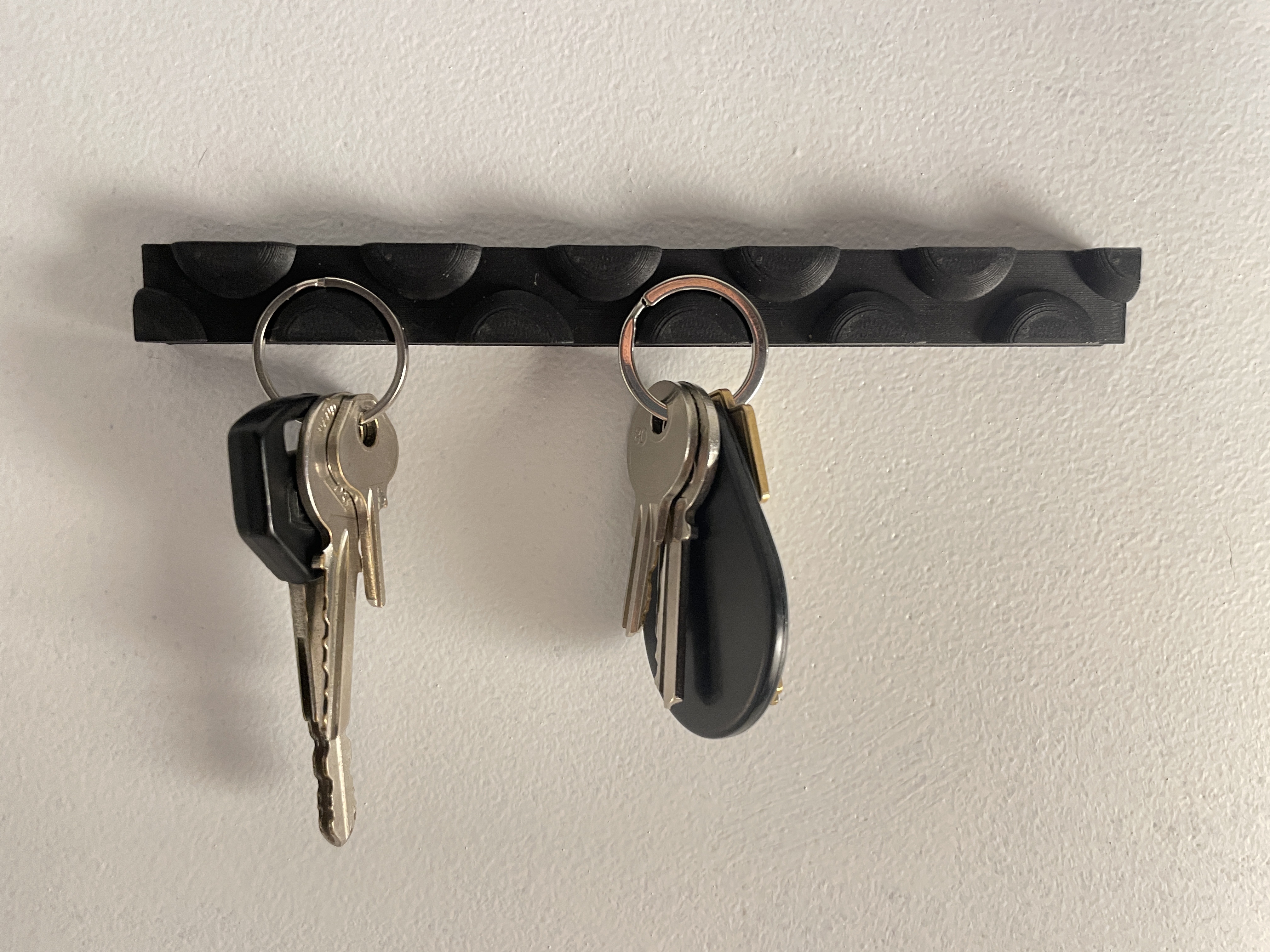 Magnetic key hook
