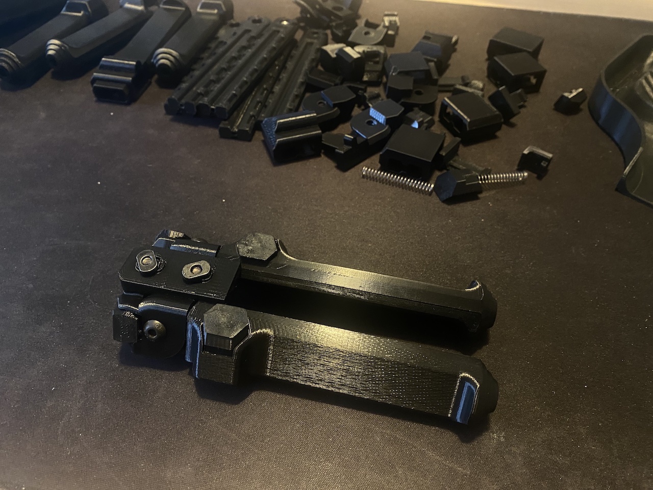 No-supports M-LOK Folding Bipod
