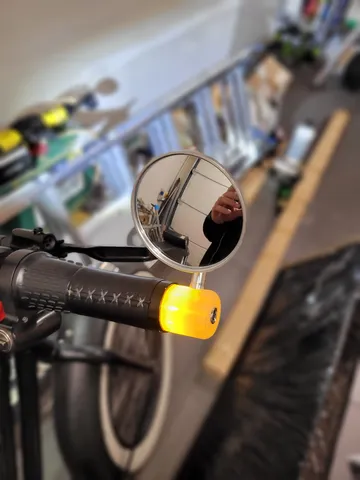 Bike / Ebike handlebar cap blinker with mirror holder
