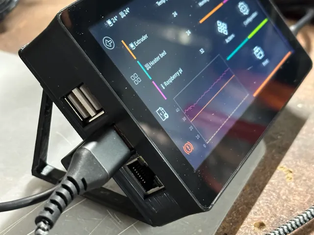 Waveshare CM4-DISP-BASE-5A Case